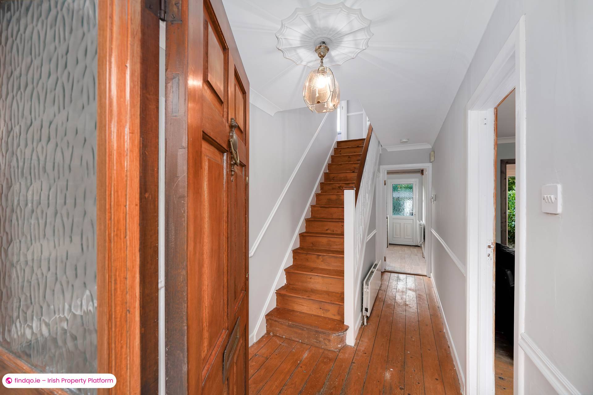 Semi-detached house for Sale in Dundrum, Down