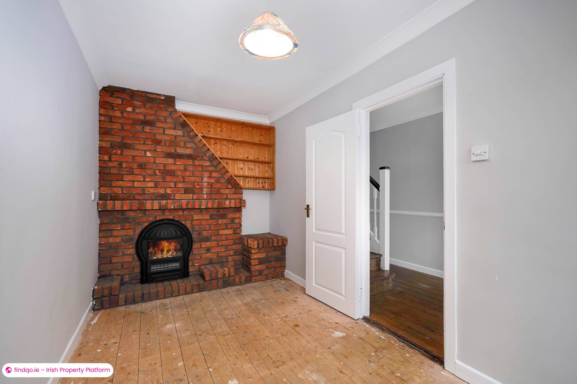 Semi-detached house for Sale in Dundrum, Down