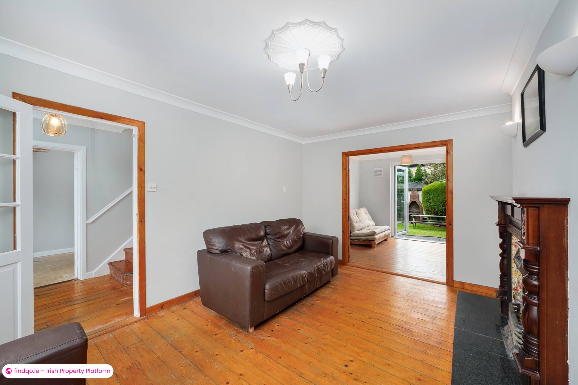 Semi-detached house for Sale in Dundrum, Down