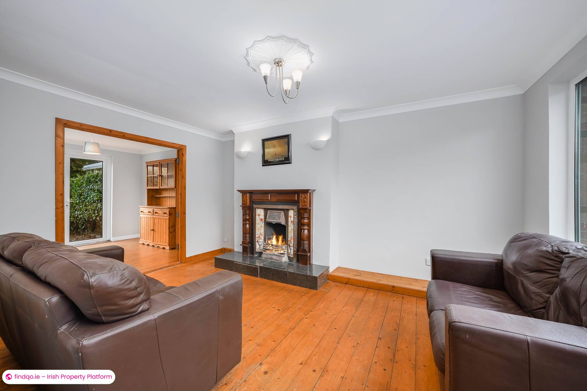 Semi-detached house for Sale in Dundrum, Down