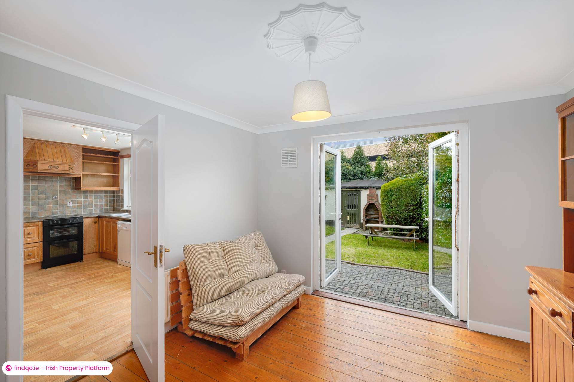 Semi-detached house for Sale in Dundrum, Down