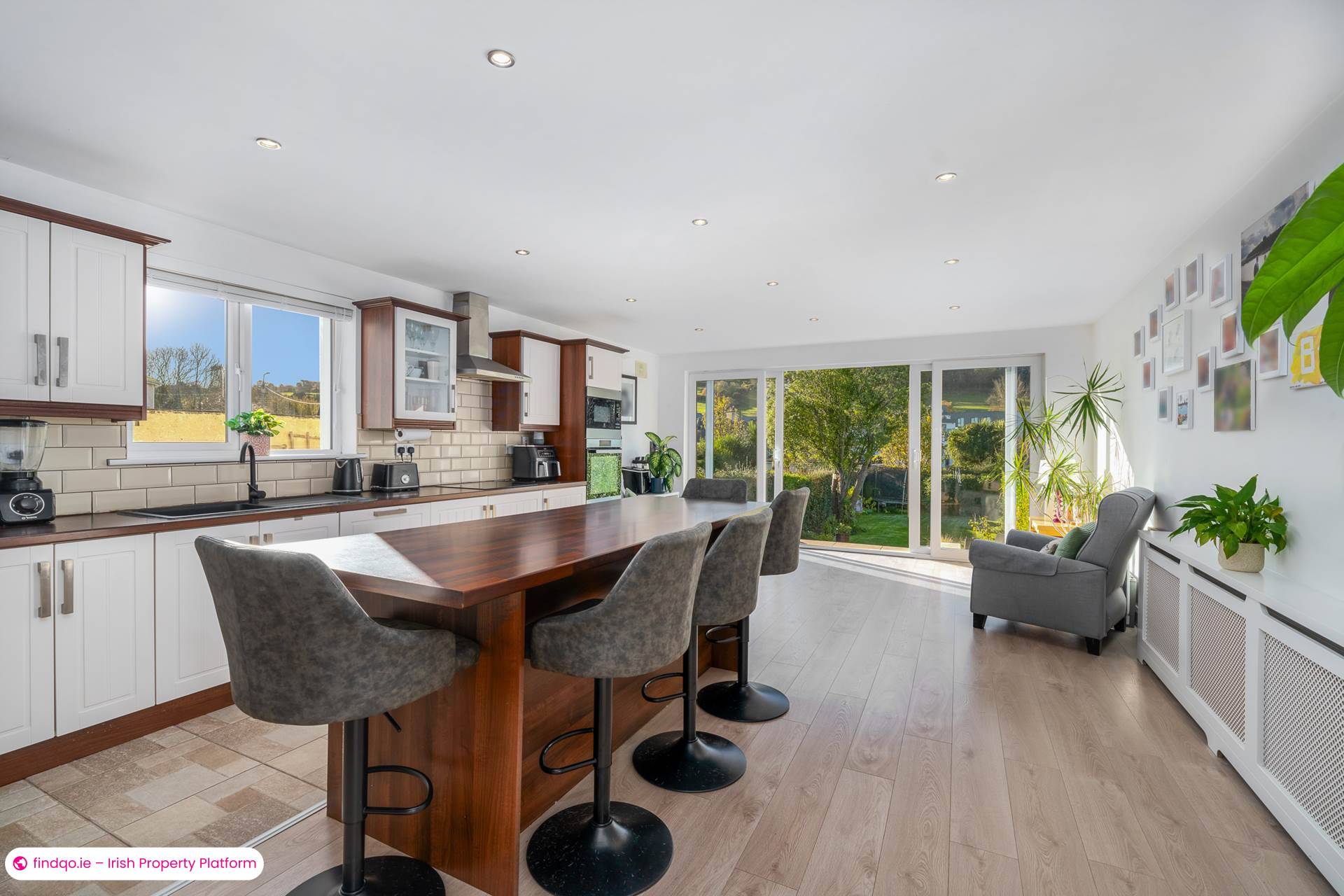 Terraced house for Sale in Stepaside, Dublin 18
