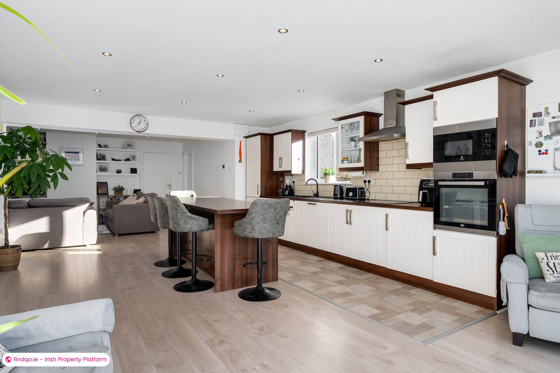 Terraced house for Sale in Stepaside, Dublin 18