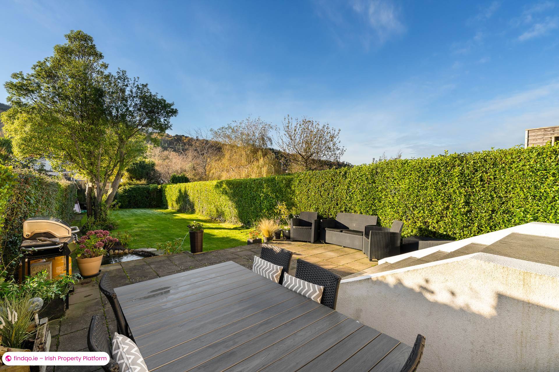 Terraced house for Sale in Stepaside, Dublin 18