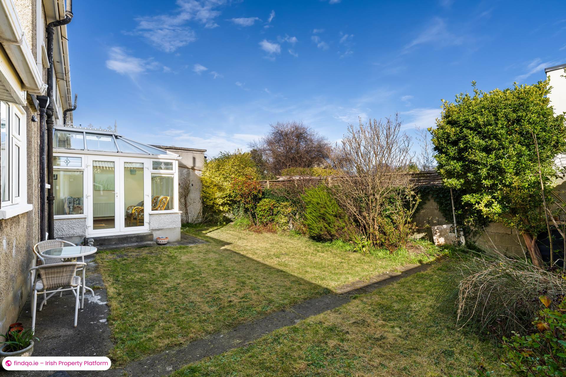 Semi-detached house for Sale in Dundrum, Down