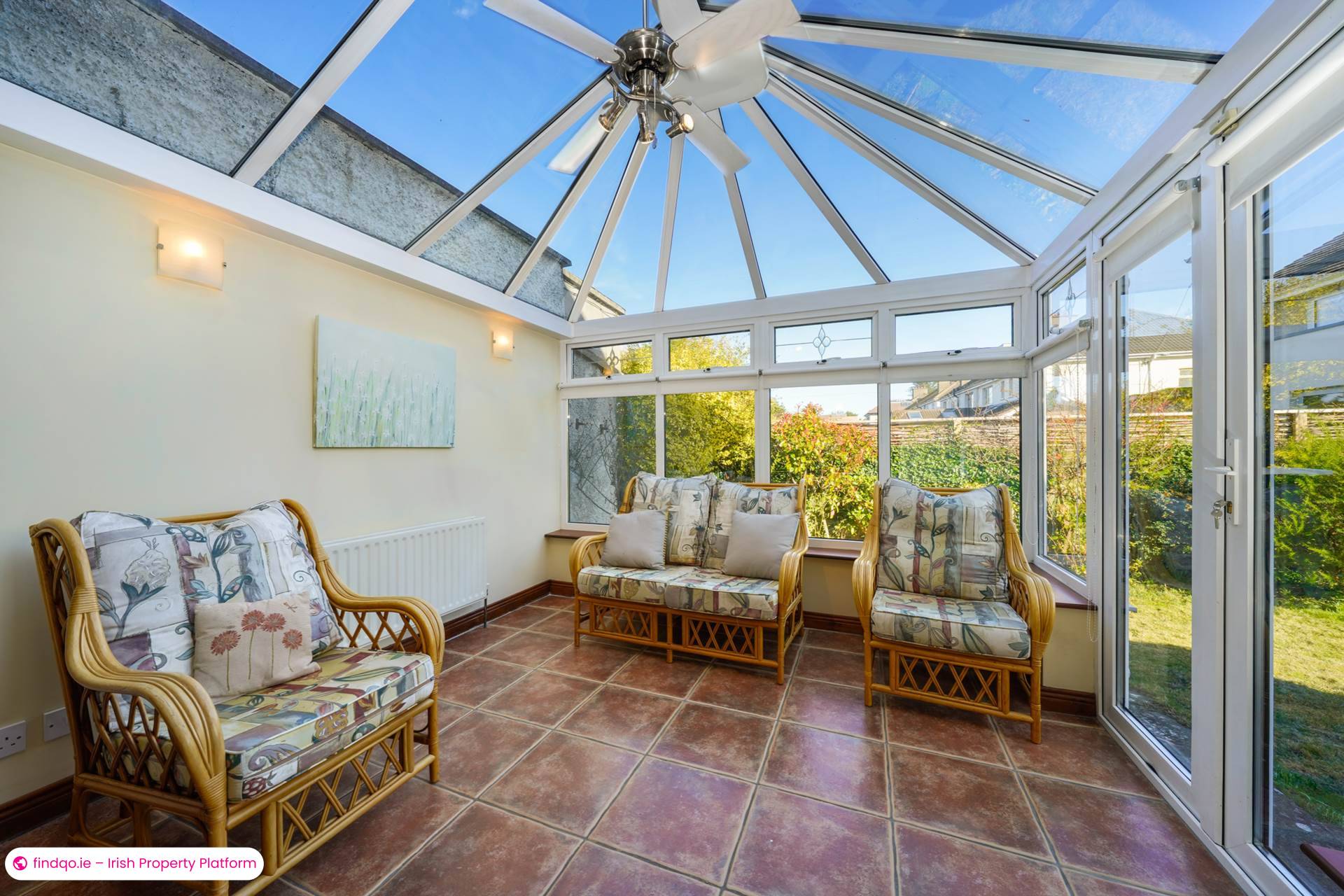 Semi-detached house for Sale in Dundrum, Down