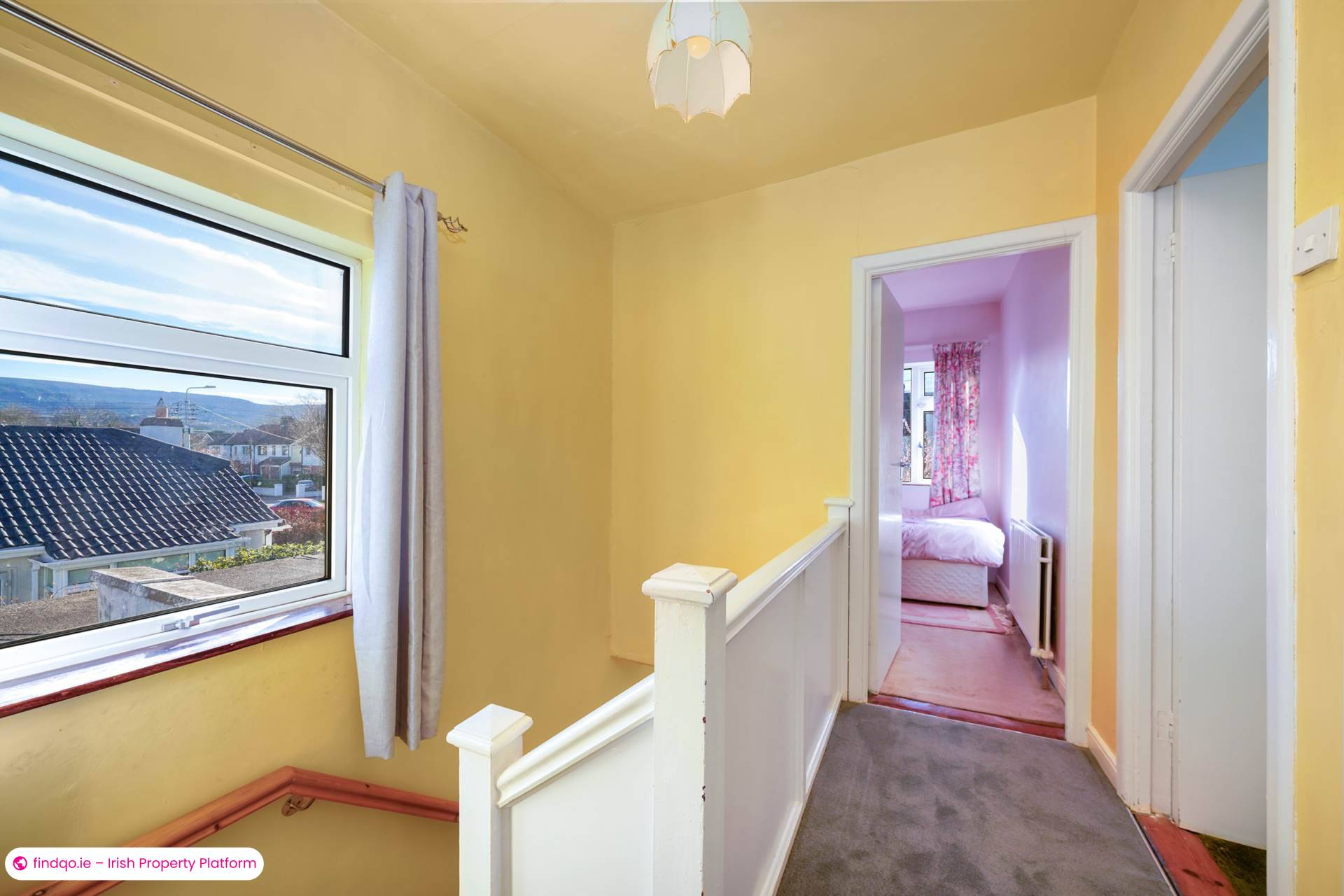 Semi-detached house for Sale in Dundrum, Down