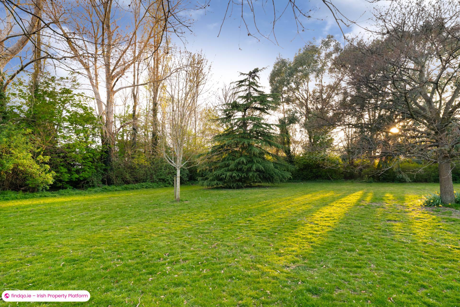 Semi-detached house for Sale in Clonskeagh, Dublin 14