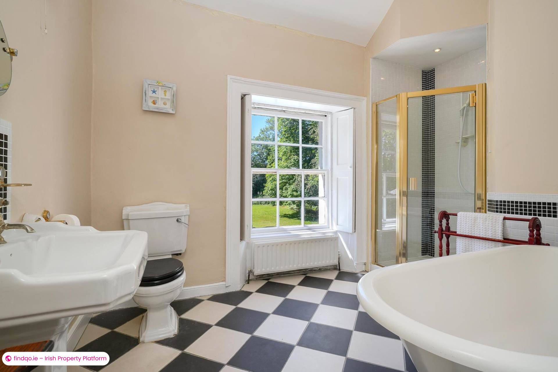 Detached house for Sale in Ballymoney, Antrim