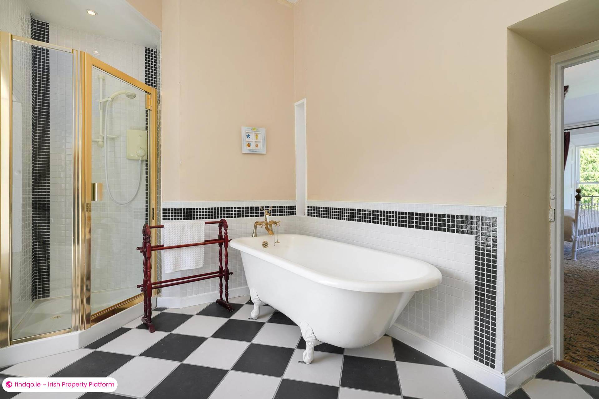 Detached house for Sale in Ballymoney, Antrim