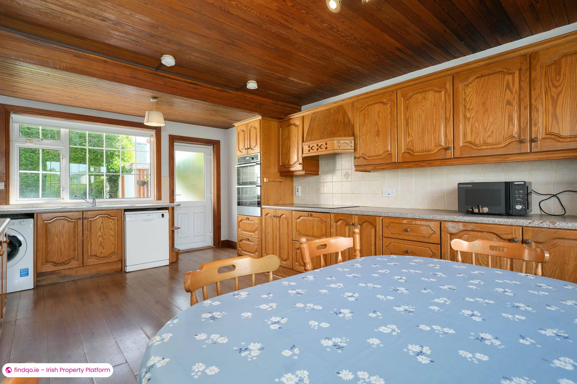 Semi-detached house for Sale in Stillorgan, Dublin (County)