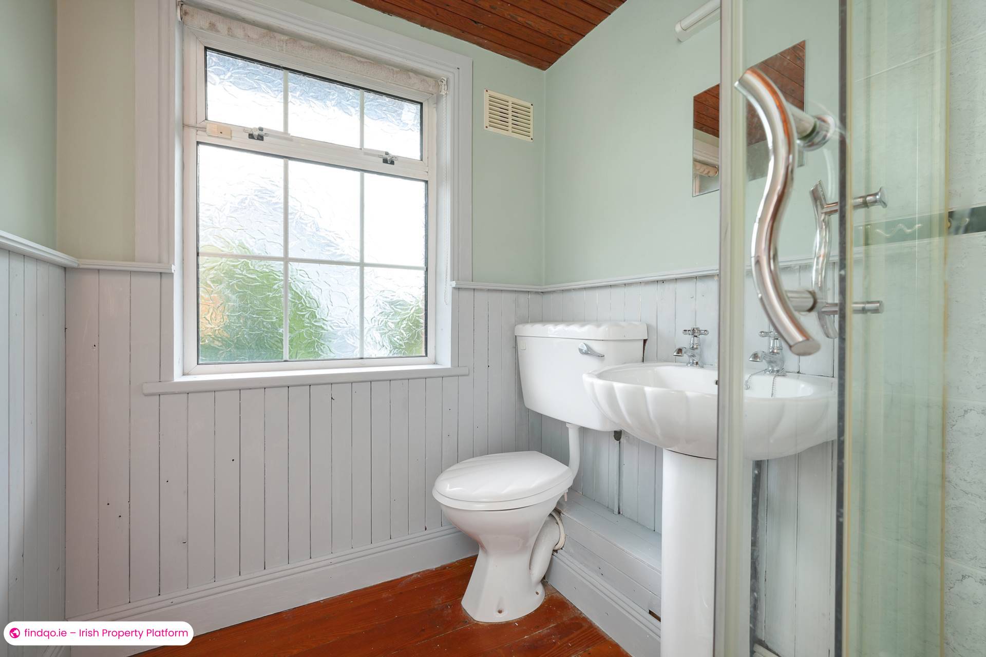 Semi-detached house for Sale in Stillorgan, Dublin (County)