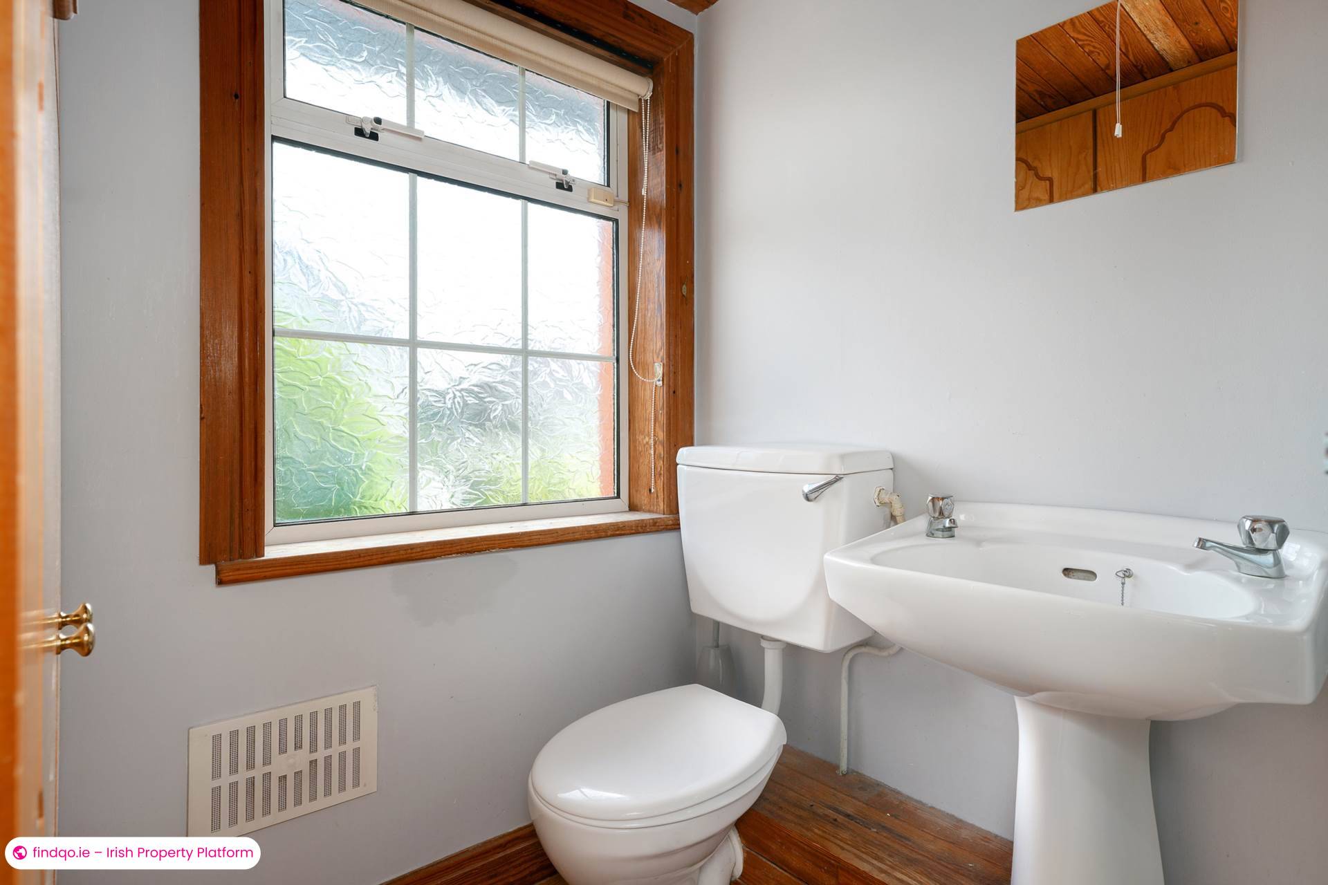 Semi-detached house for Sale in Stillorgan, Dublin (County)