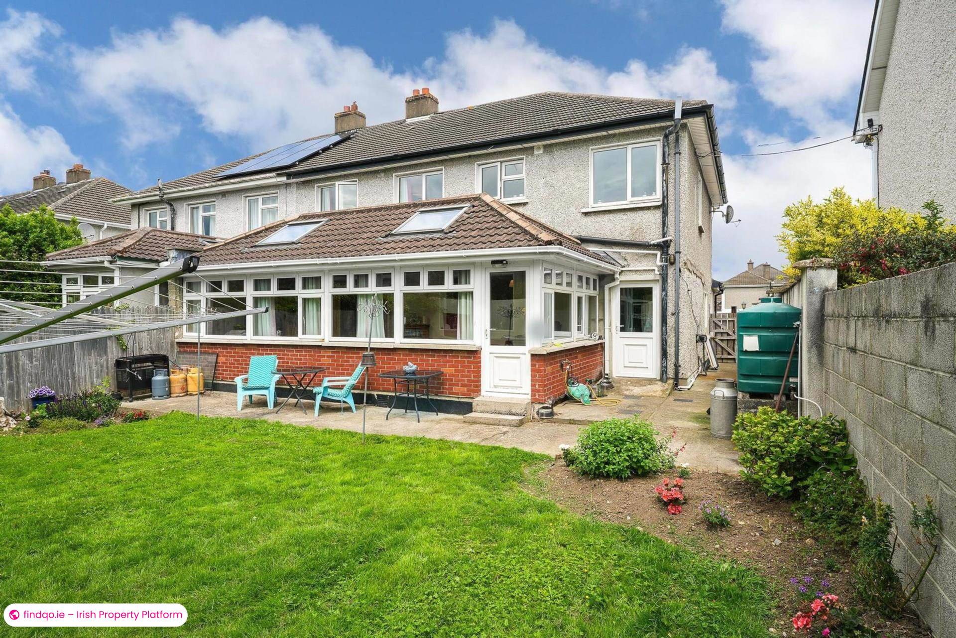 Semi-detached house for Sale in Dublin 14