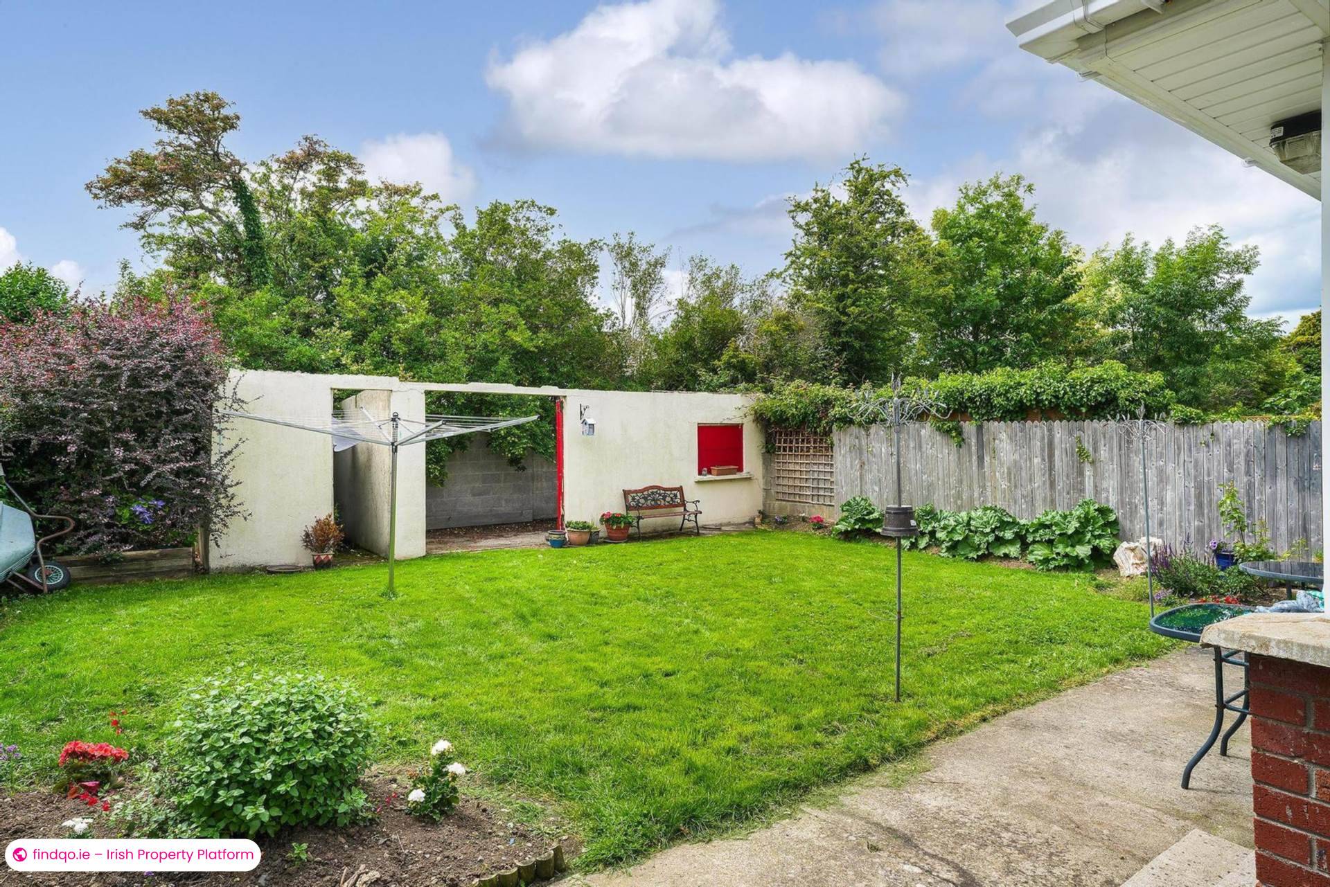 Semi-detached house for Sale in Dublin 14