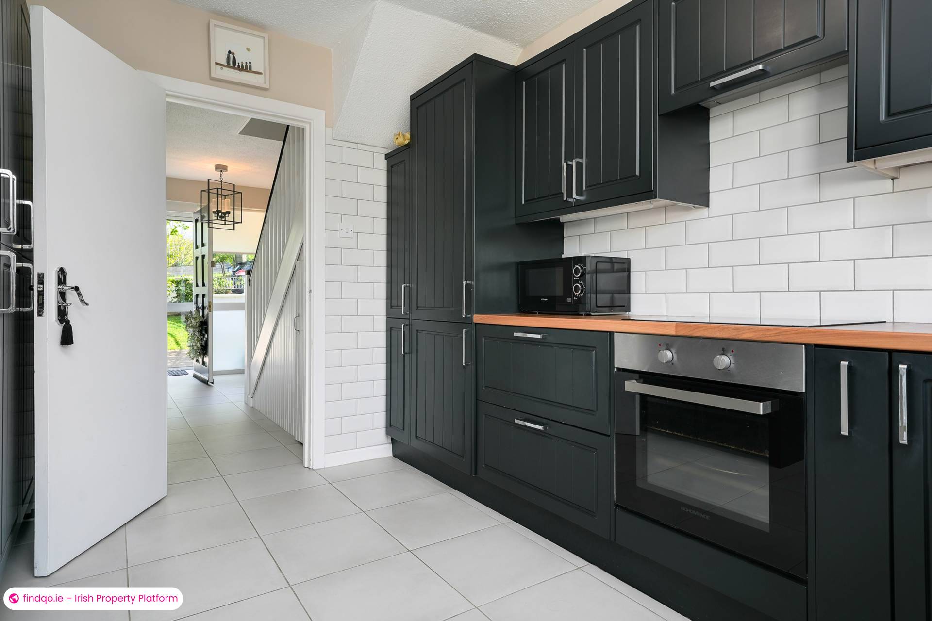 Semi-detached house for Sale in Dublin 18