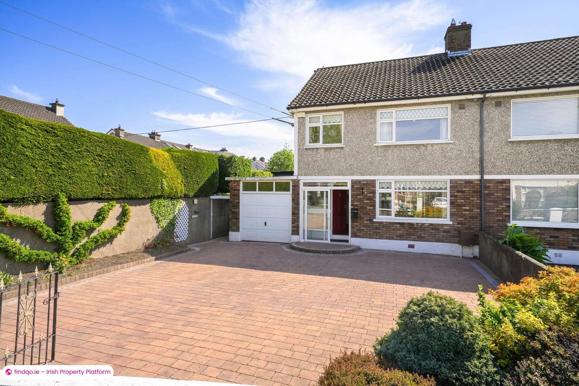Semi-detached house for Sale in Dublin 16