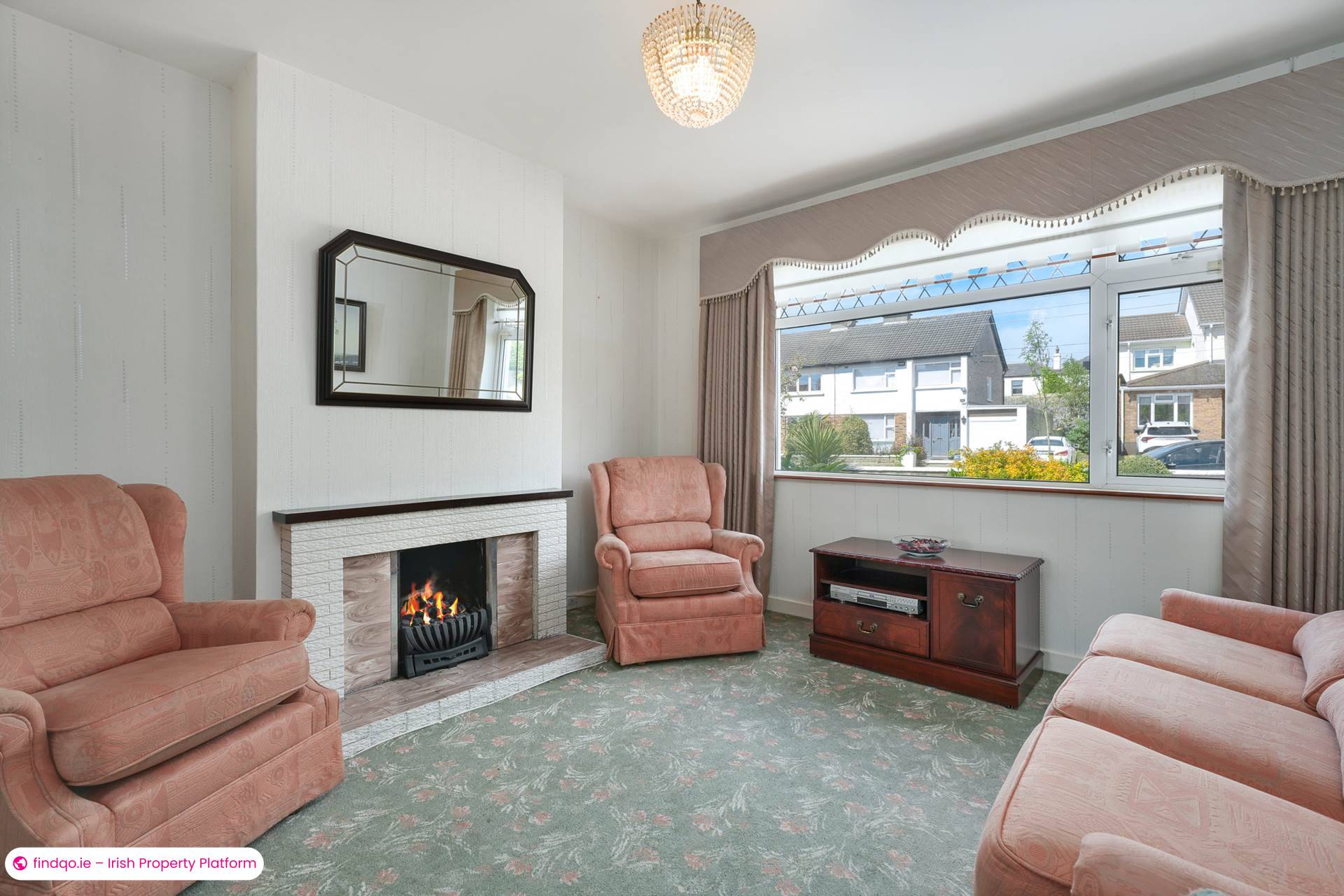 Semi-detached house for Sale in Dublin 16