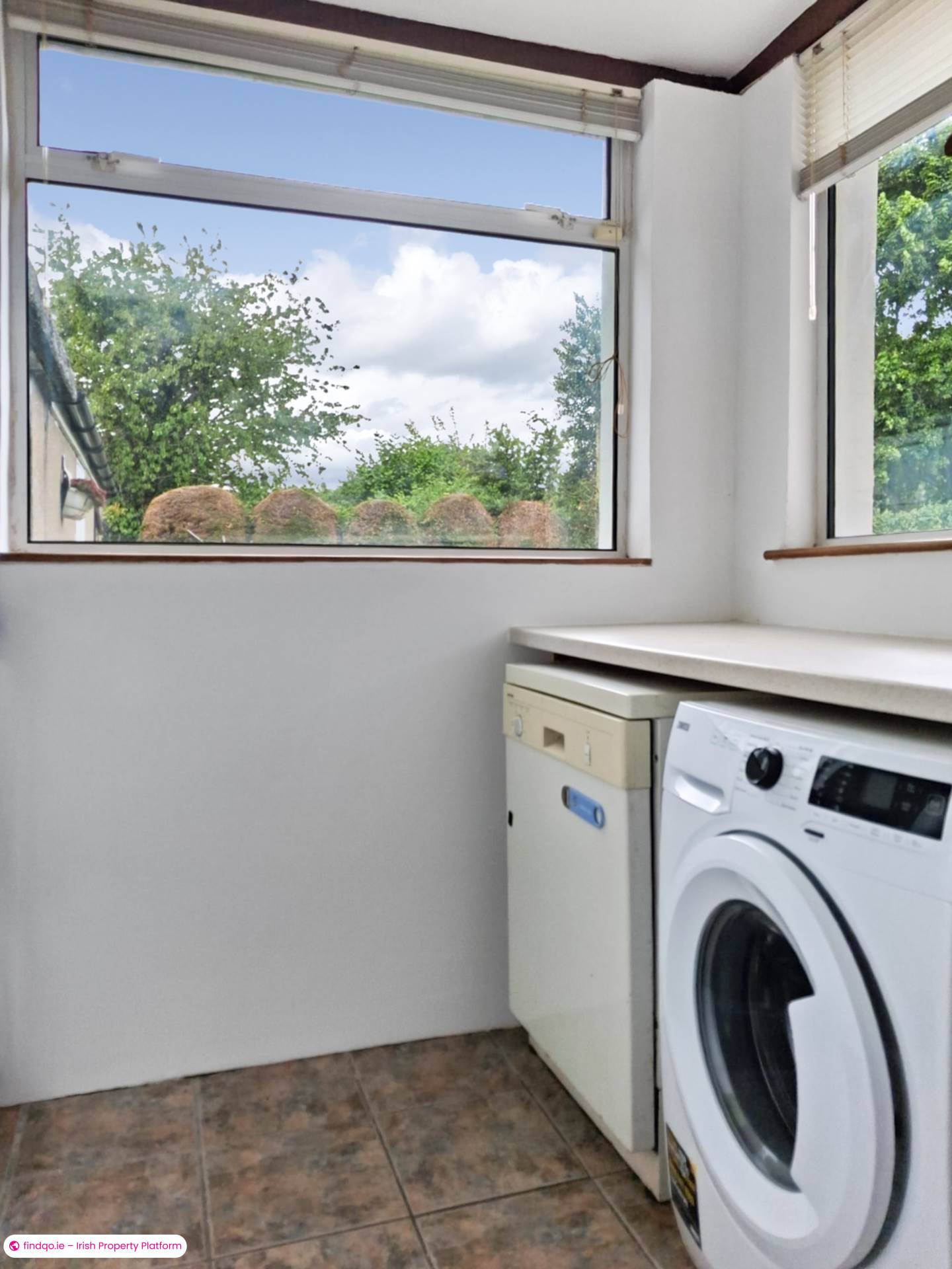 Semi-detached house for Sale in Dublin 16