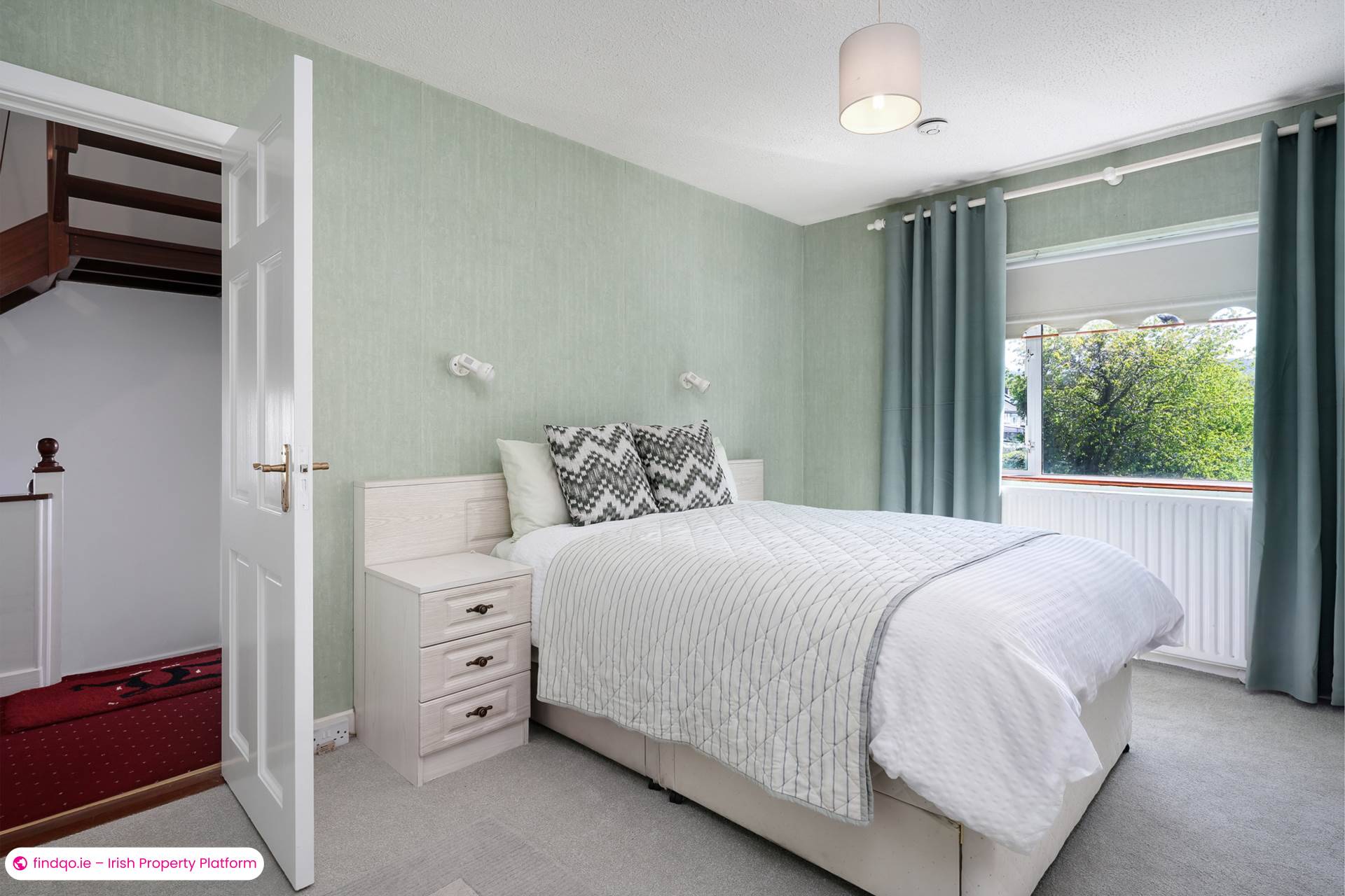 Semi-detached house for Sale in Dublin 16