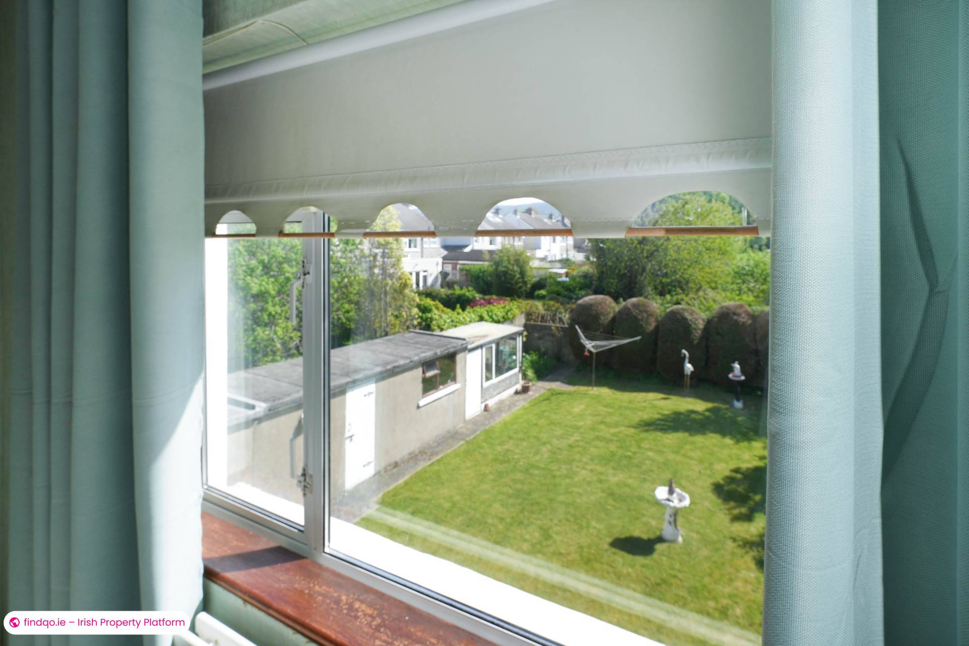 Semi-detached house for Sale in Dublin 16