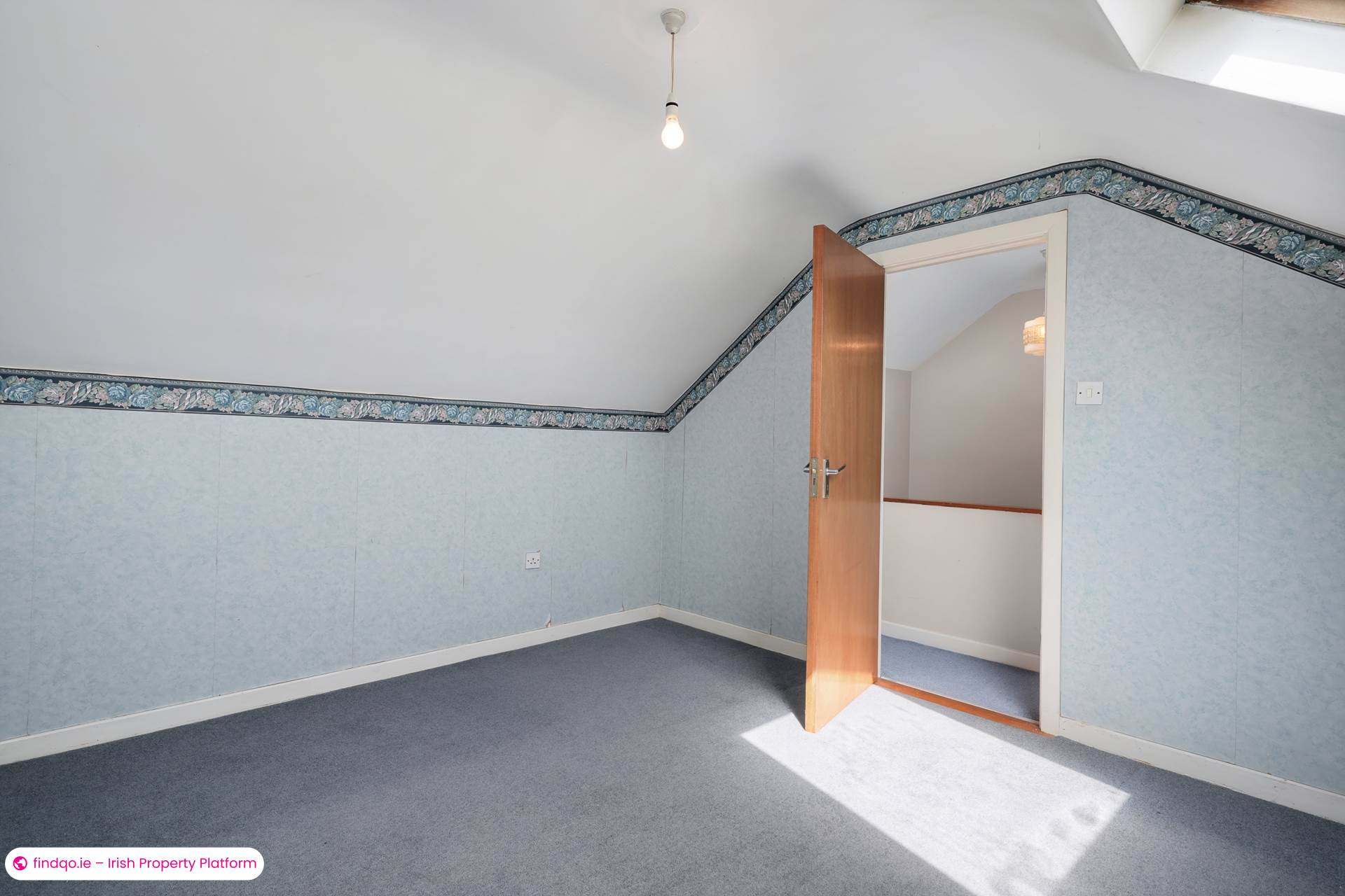 Semi-detached house for Sale in Dublin 16
