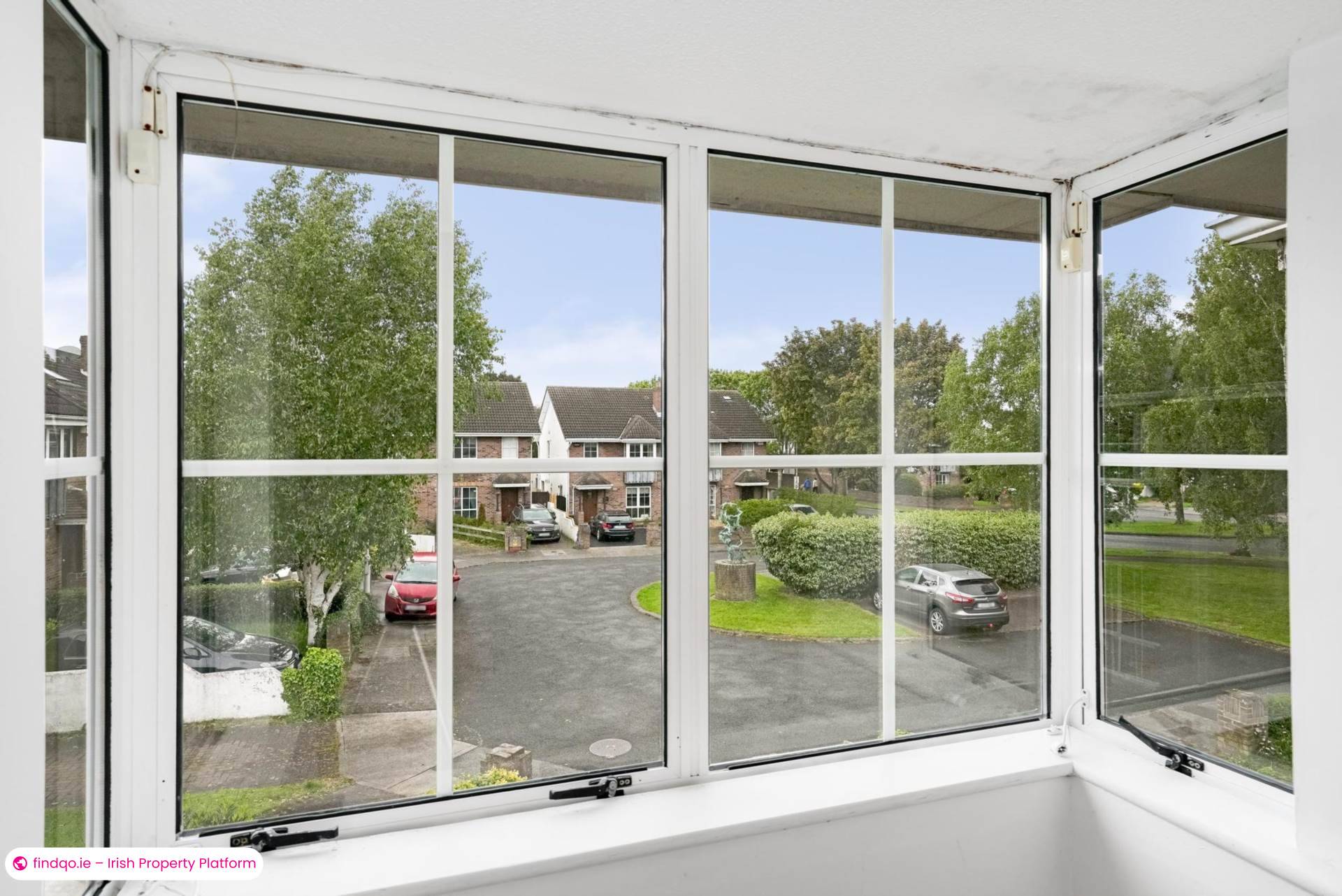 Semi-detached house for Sale in Dublin 14