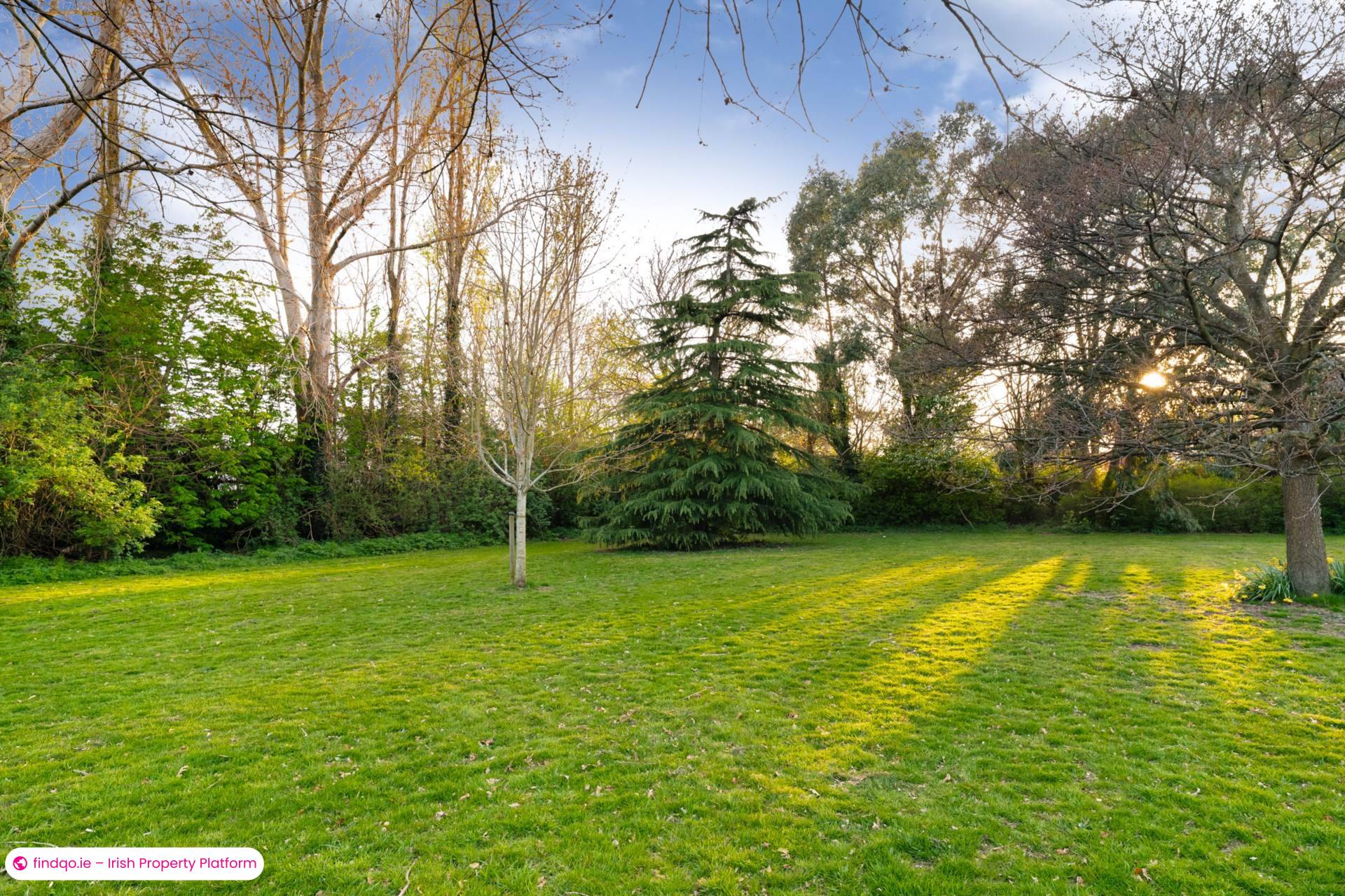 Semi-detached house for Sale in Dublin 14