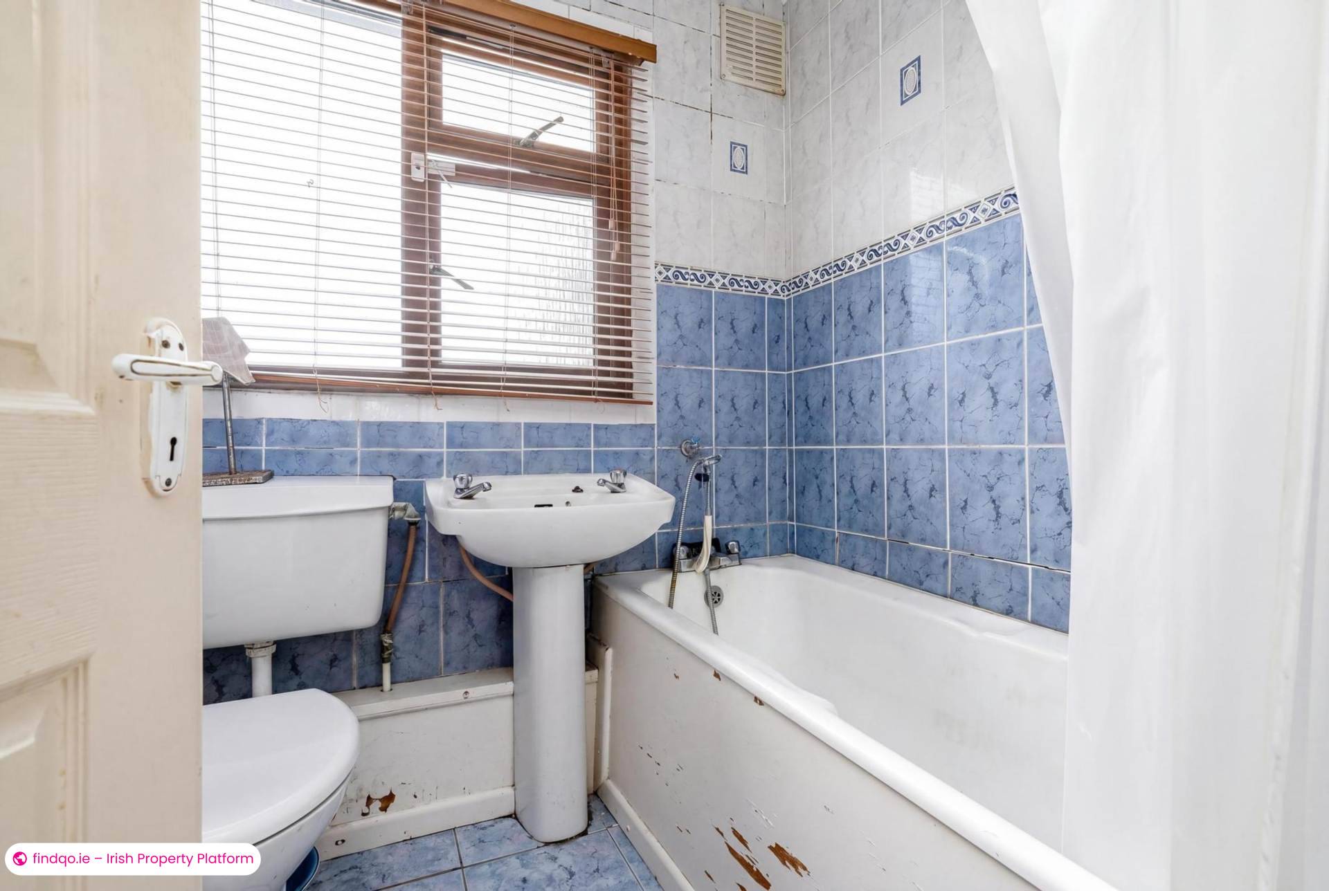 Semi-detached house for Sale in Dublin 11