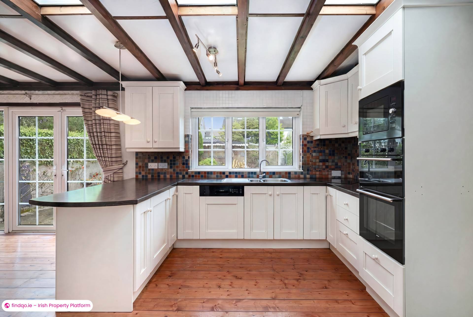 Semi-detached house for Sale in Dun Laoghaire, Dublin (County)