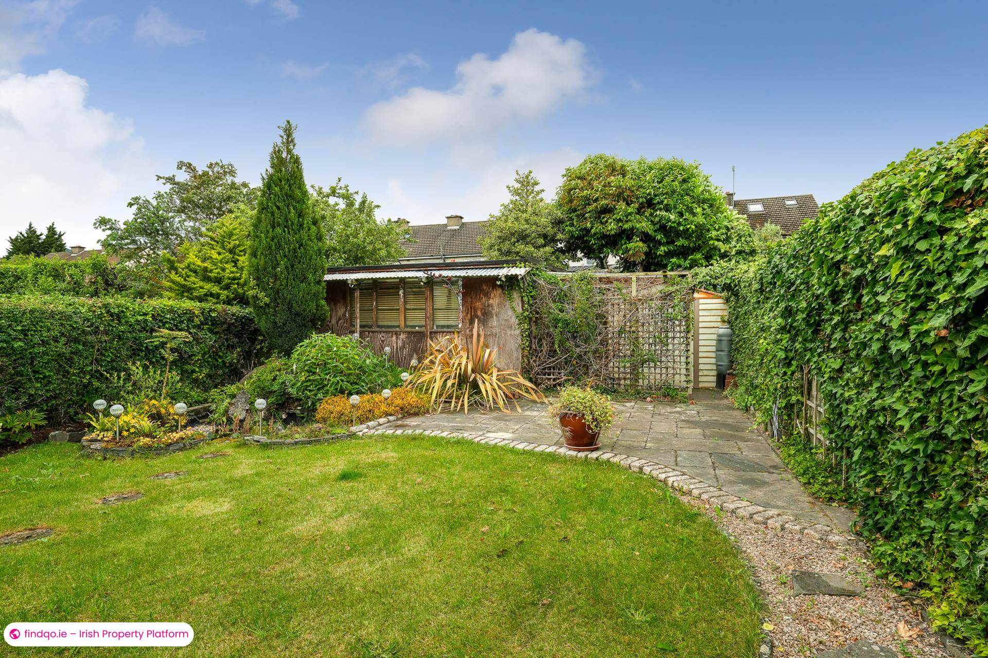 Semi-detached house for Sale in Dun Laoghaire, Dublin (County)