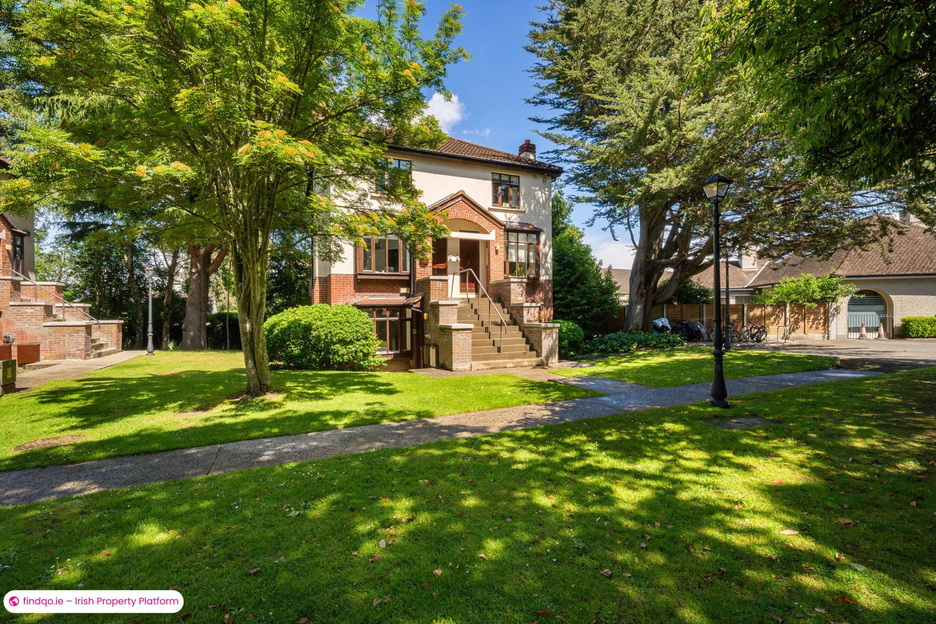 Apartment for Sale in Stillorgan, Dublin (County)