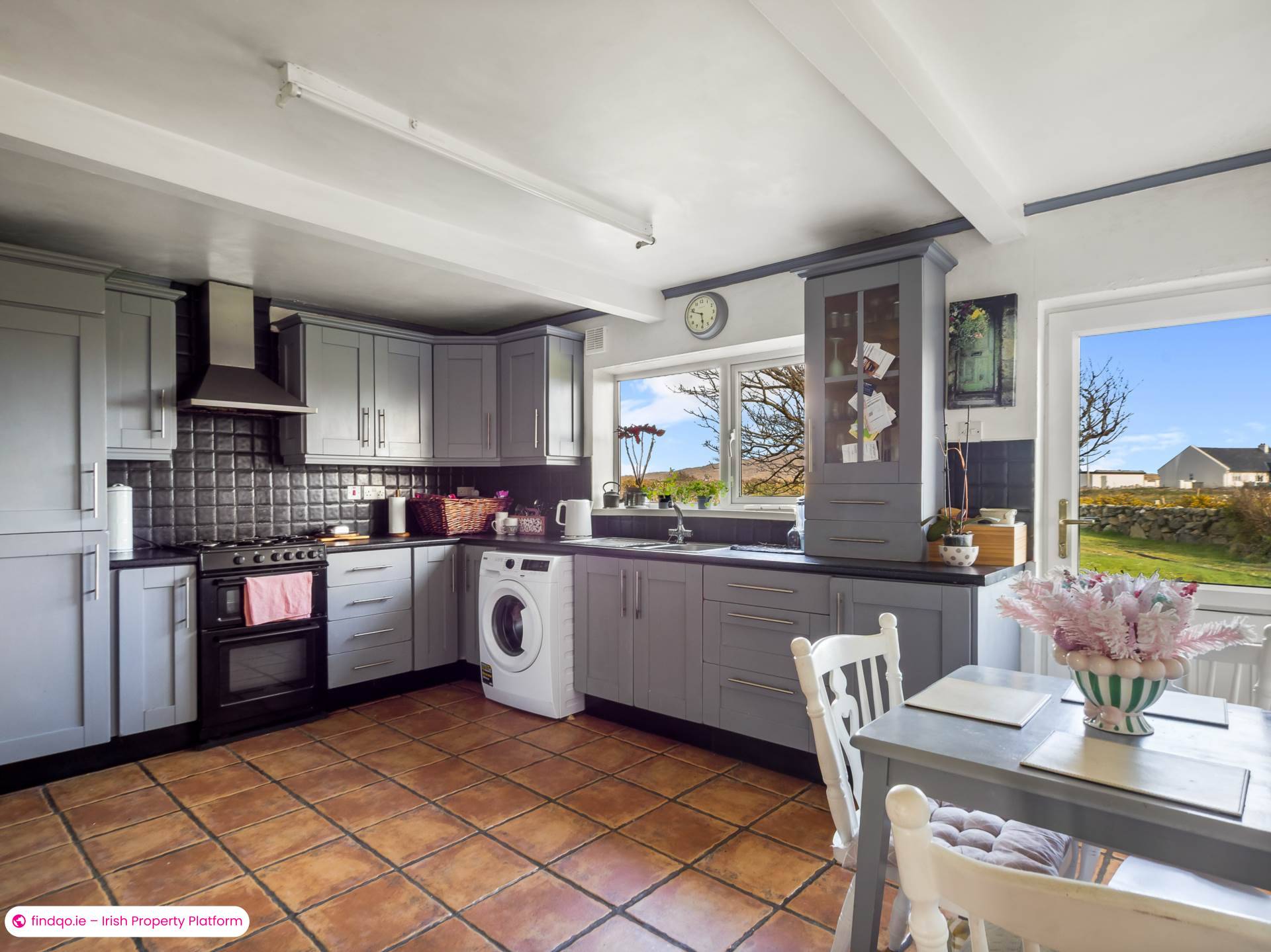 Detached house for Sale in Clifden, Galway