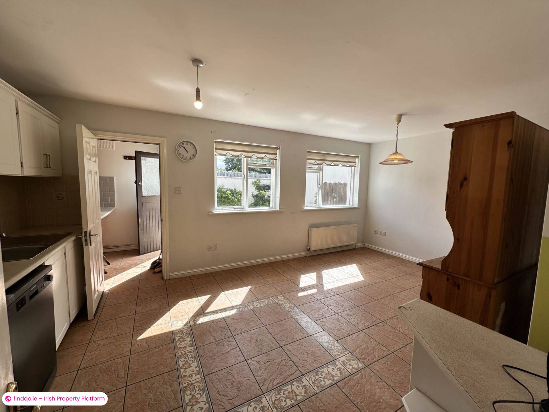 Semi-detached house for Sale in 2 Cregg Close, Oughterard, Galway H91 WY4E