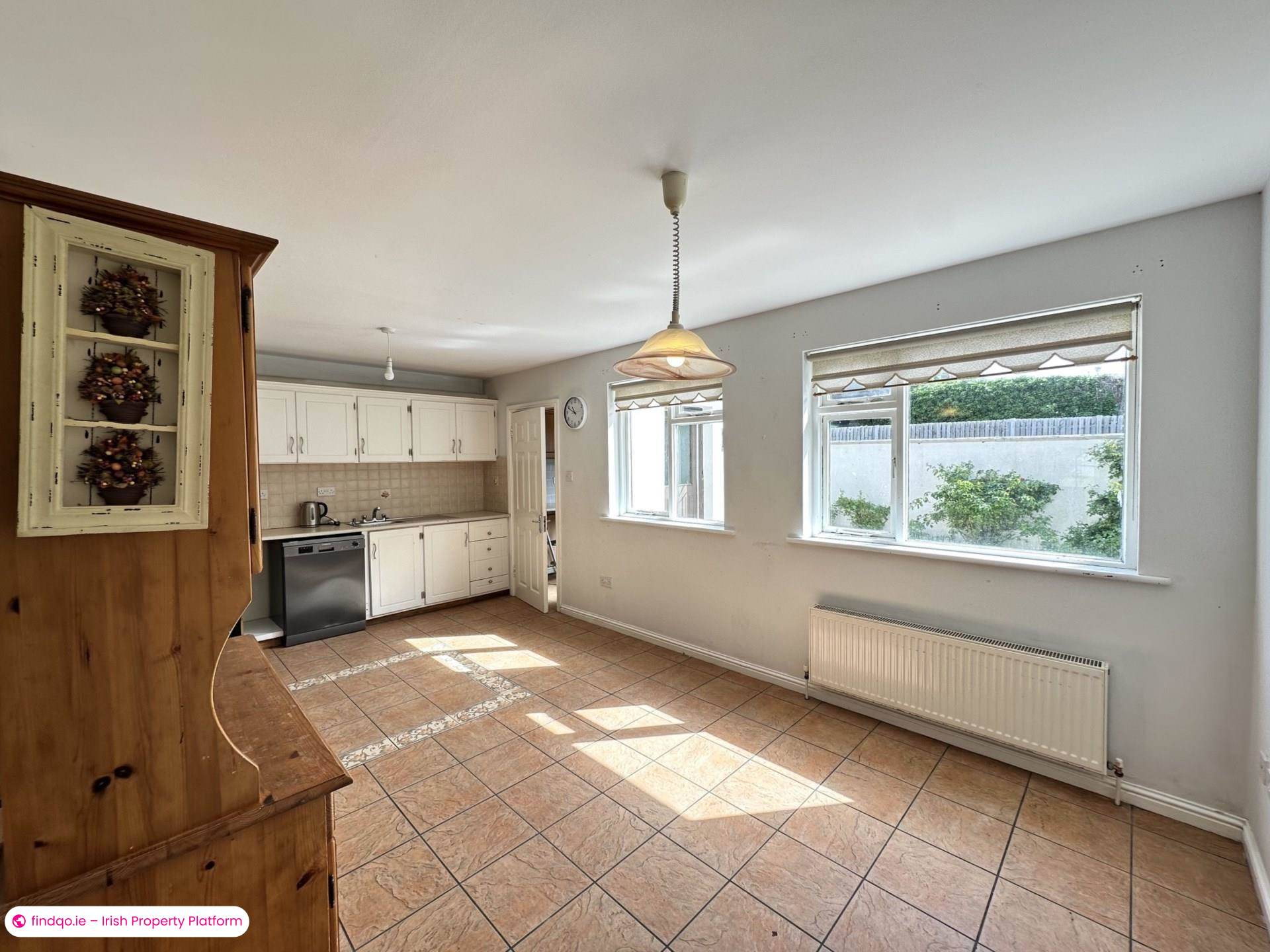 Semi-detached house for Sale in 2 Cregg Close, Oughterard, Galway H91 WY4E
