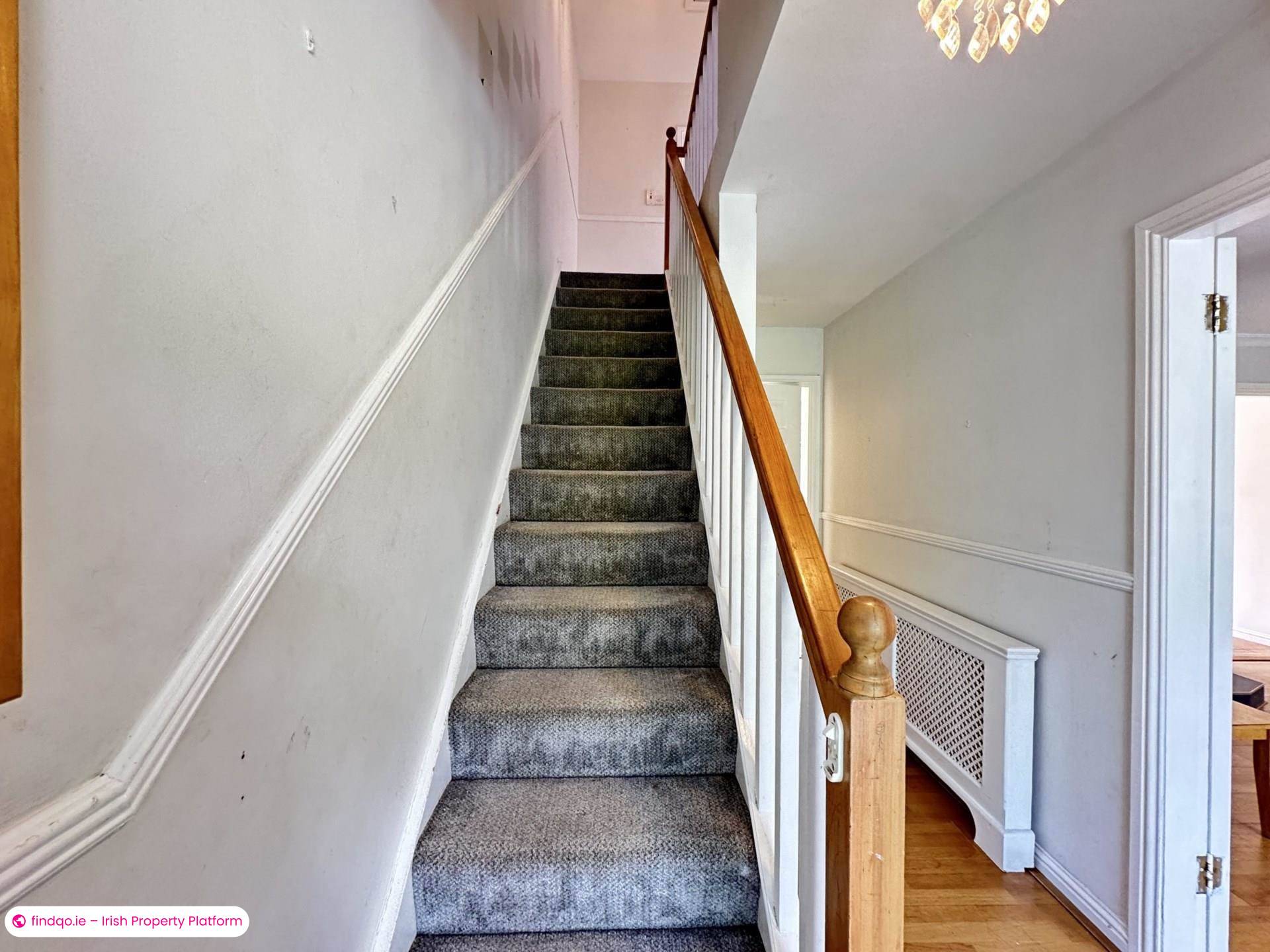 Semi-detached house for Sale in 2 Cregg Close, Oughterard, Galway H91 WY4E