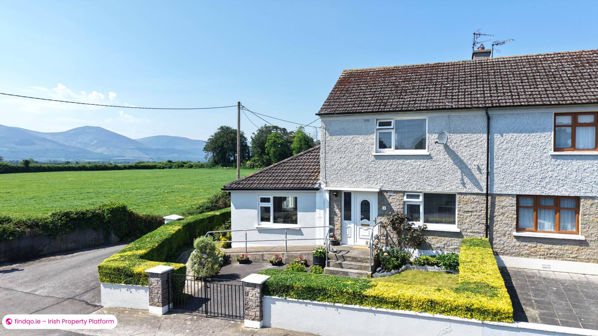 End of terrace house for Sale in Ardfinnan, Tipperary