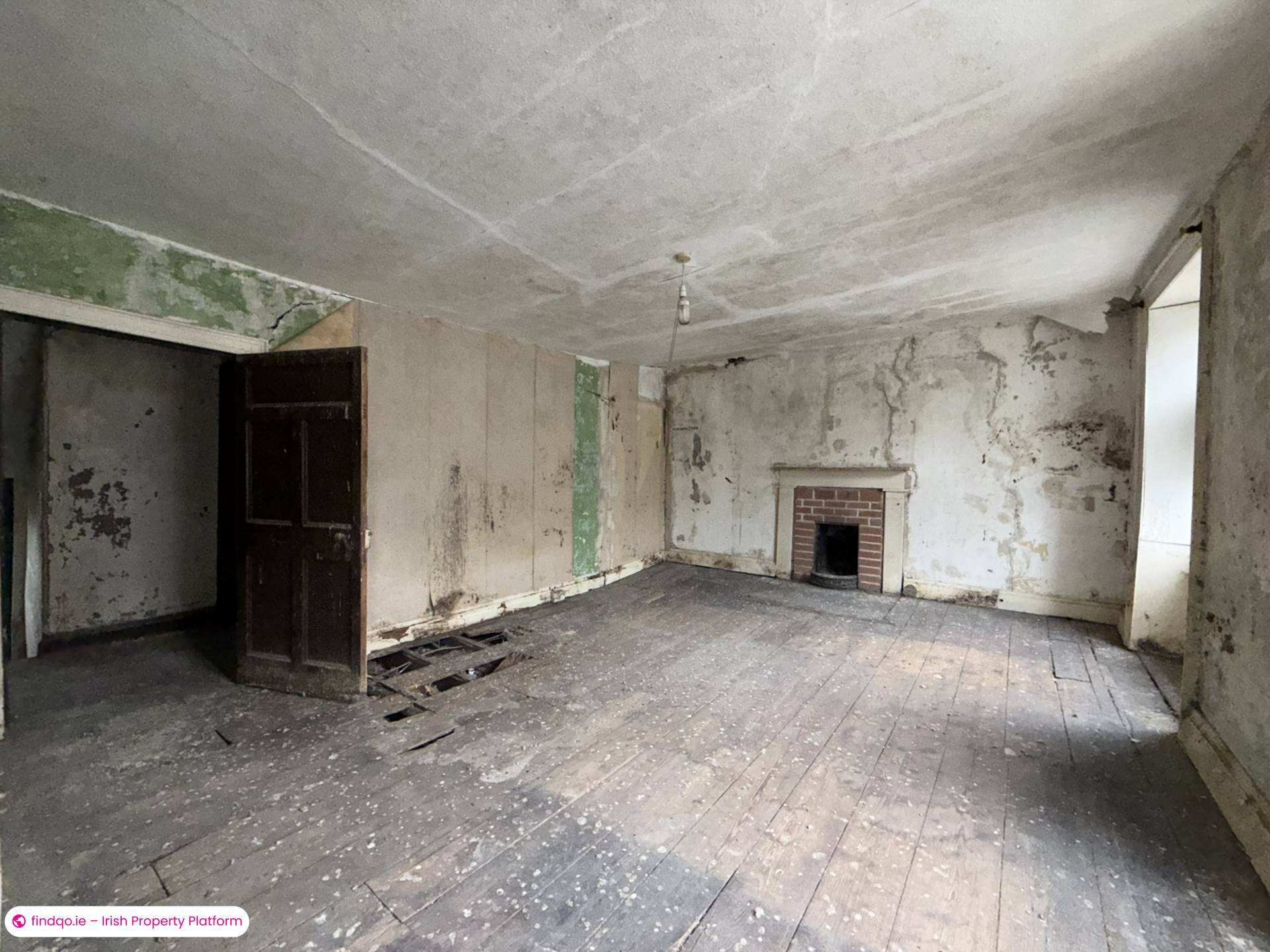 End of terrace house for Sale in Clonmel, Tipperary