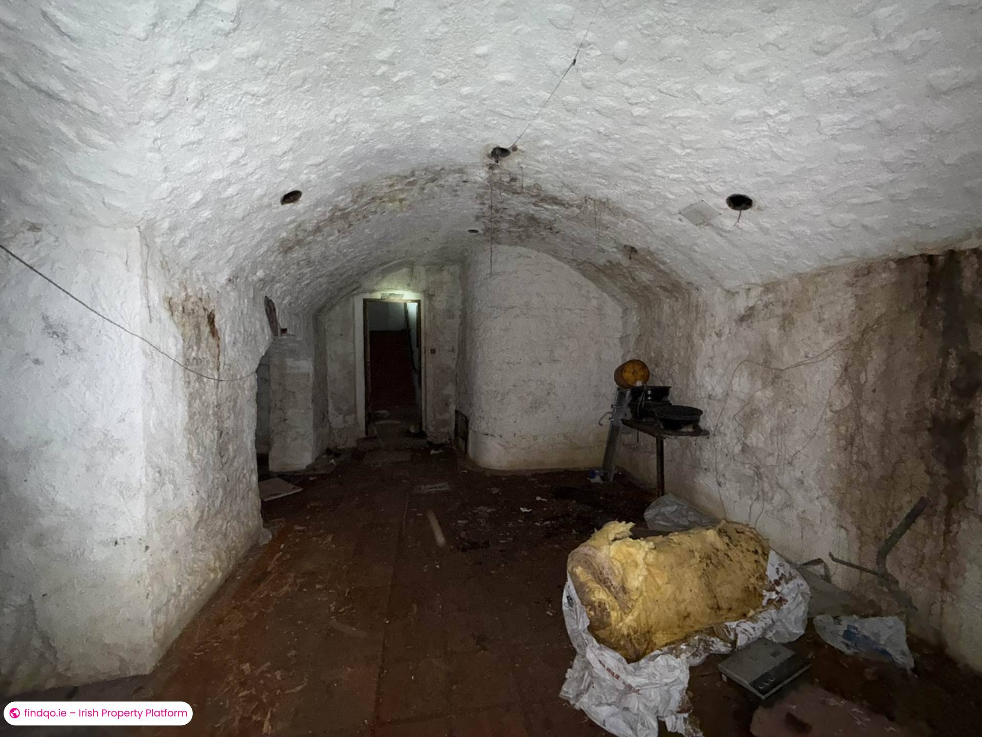 End of terrace house for Sale in Clonmel, Tipperary