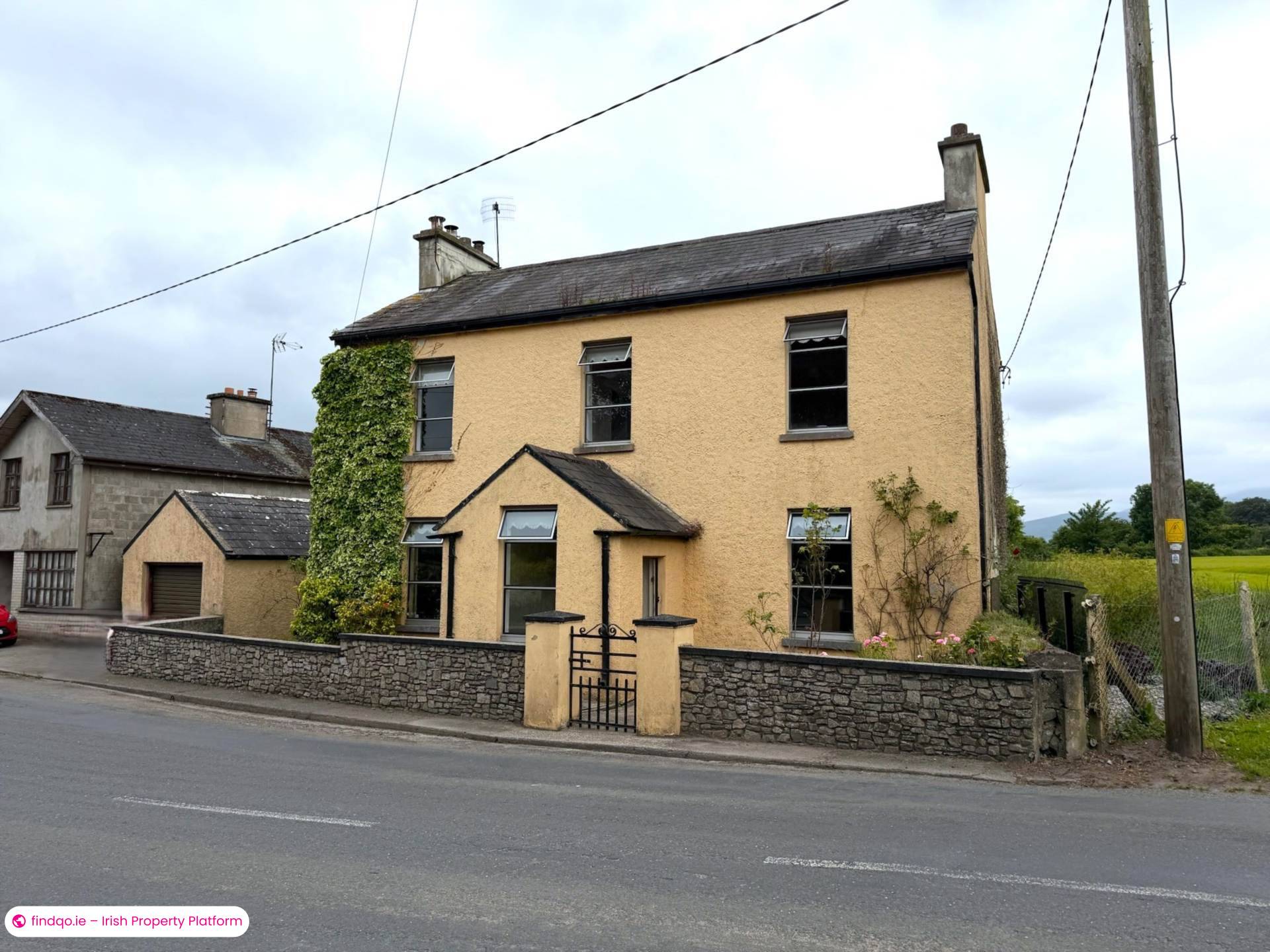 Detached house for Sale in Cahir, Tipperary
