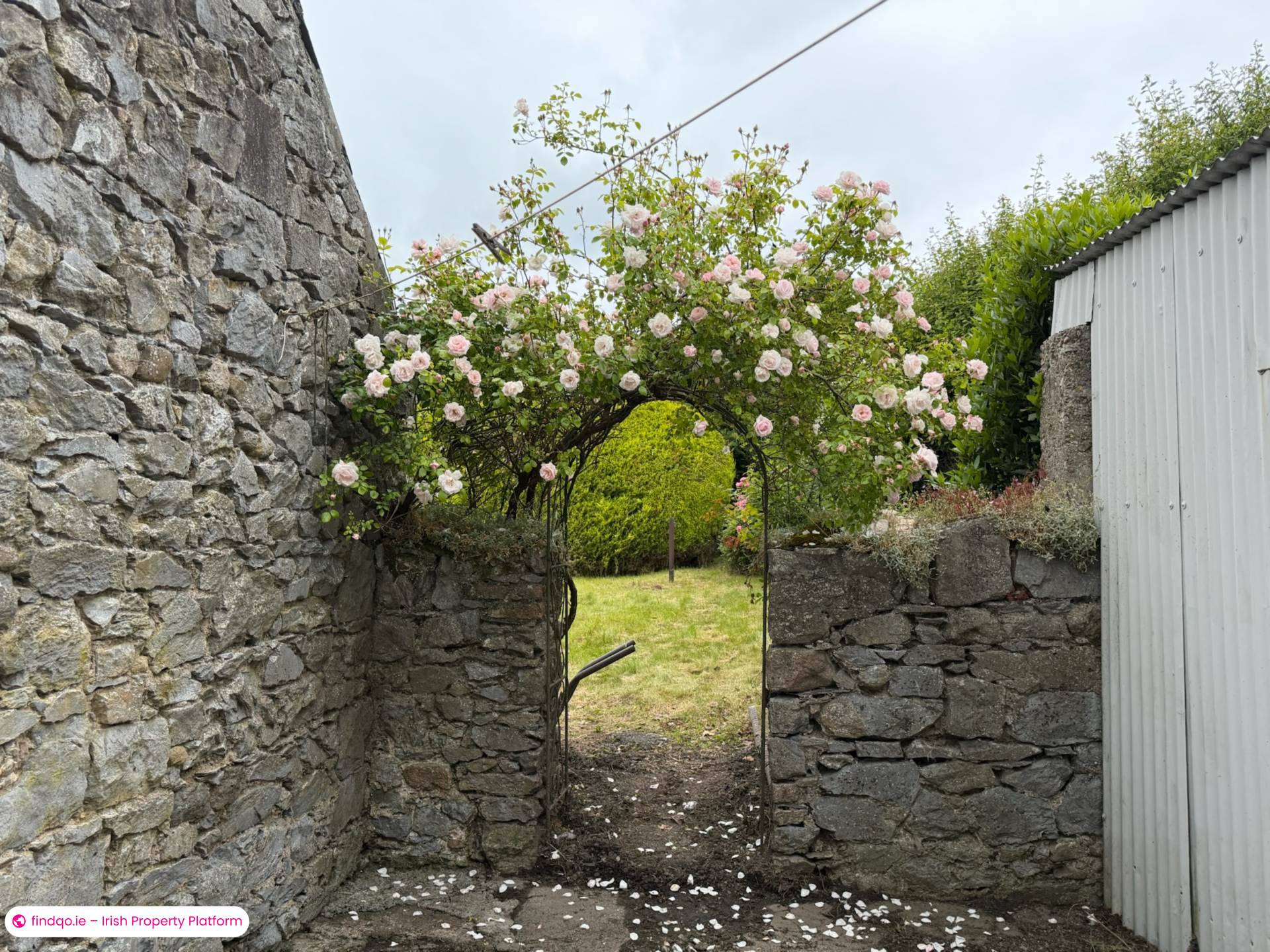 Detached house for Sale in Cahir, Tipperary