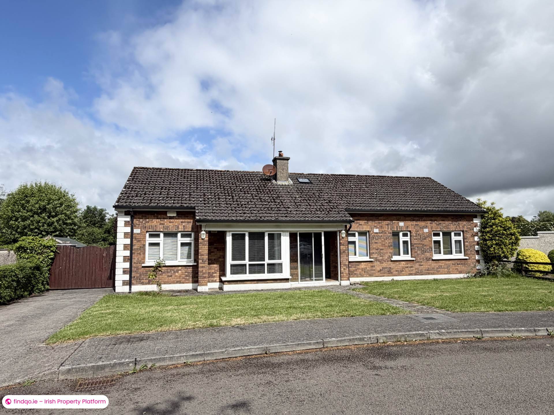 Bungalow for Sale in Cahir, Tipperary