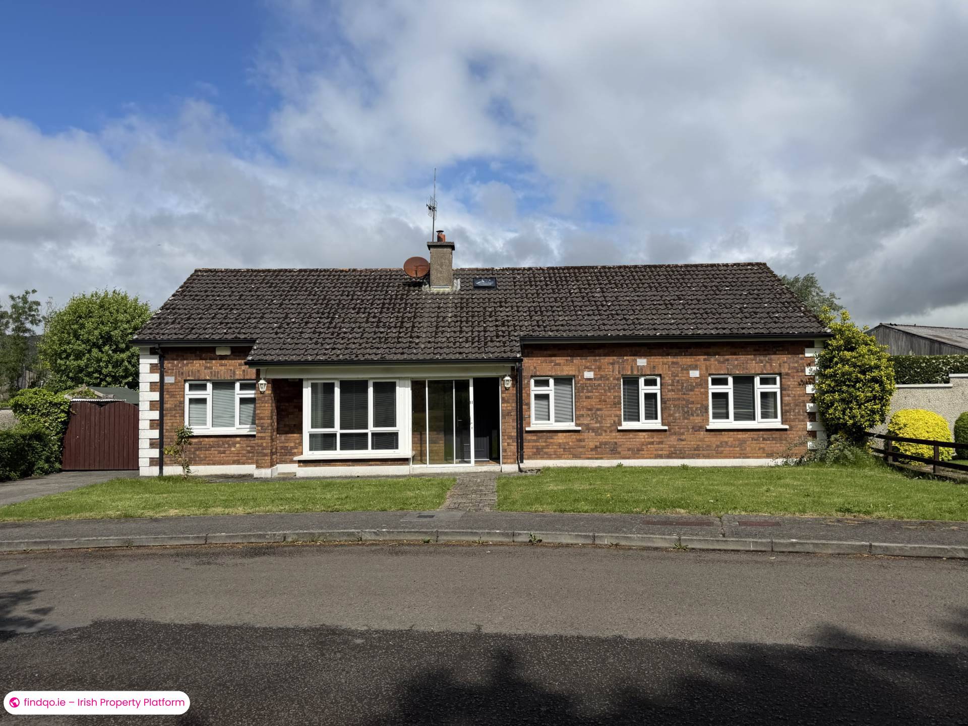 Bungalow for Sale in Cahir, Tipperary