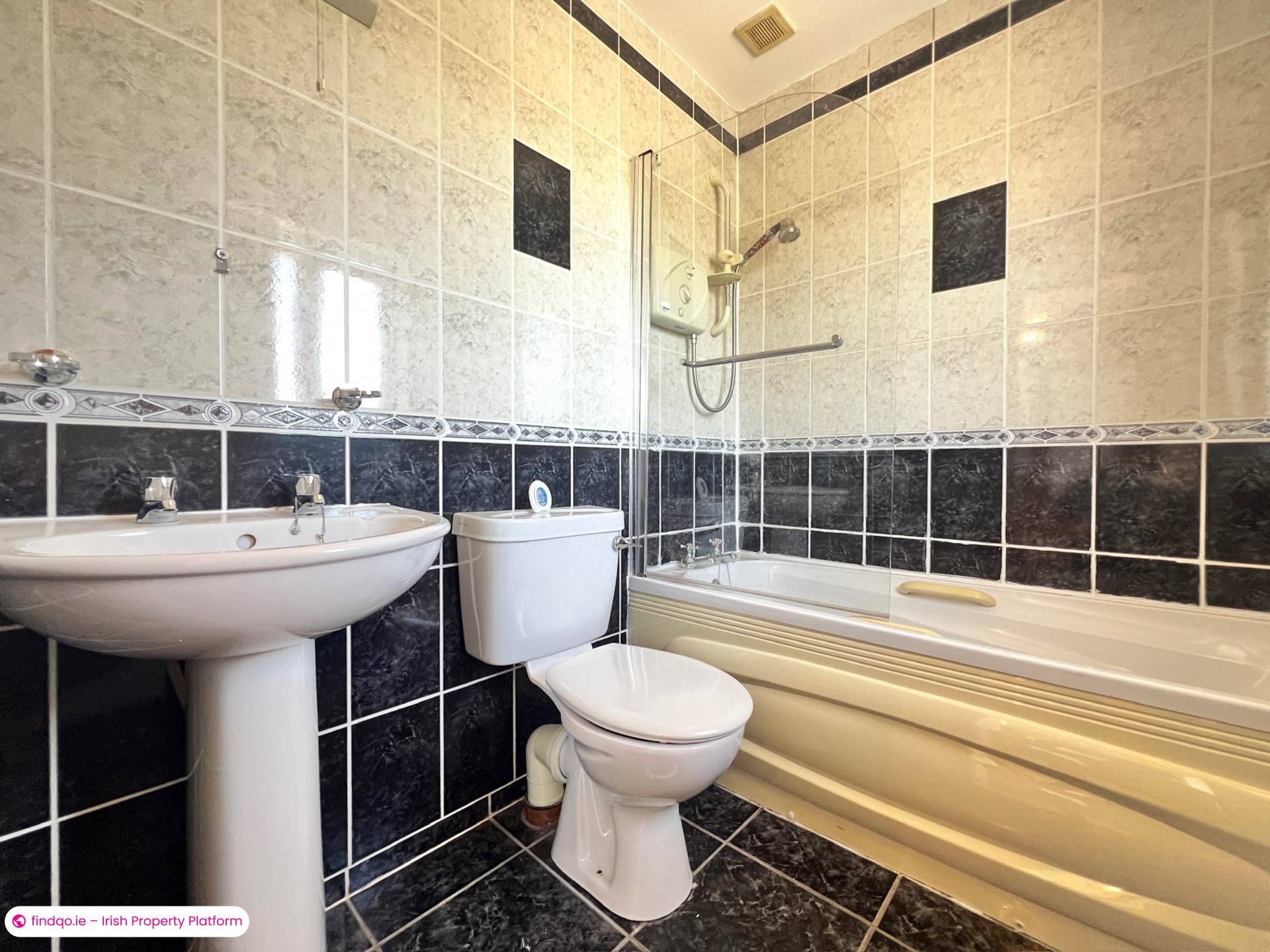 Semi-detached house for Sale in Clonmel, Tipperary