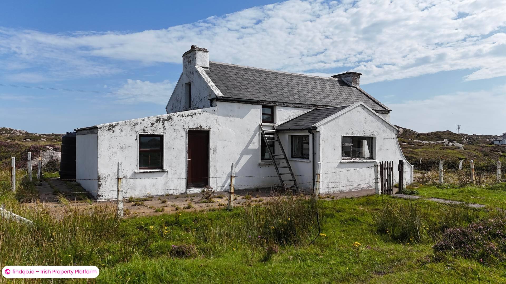 Detached house for Sale in Burtonport, Donegal