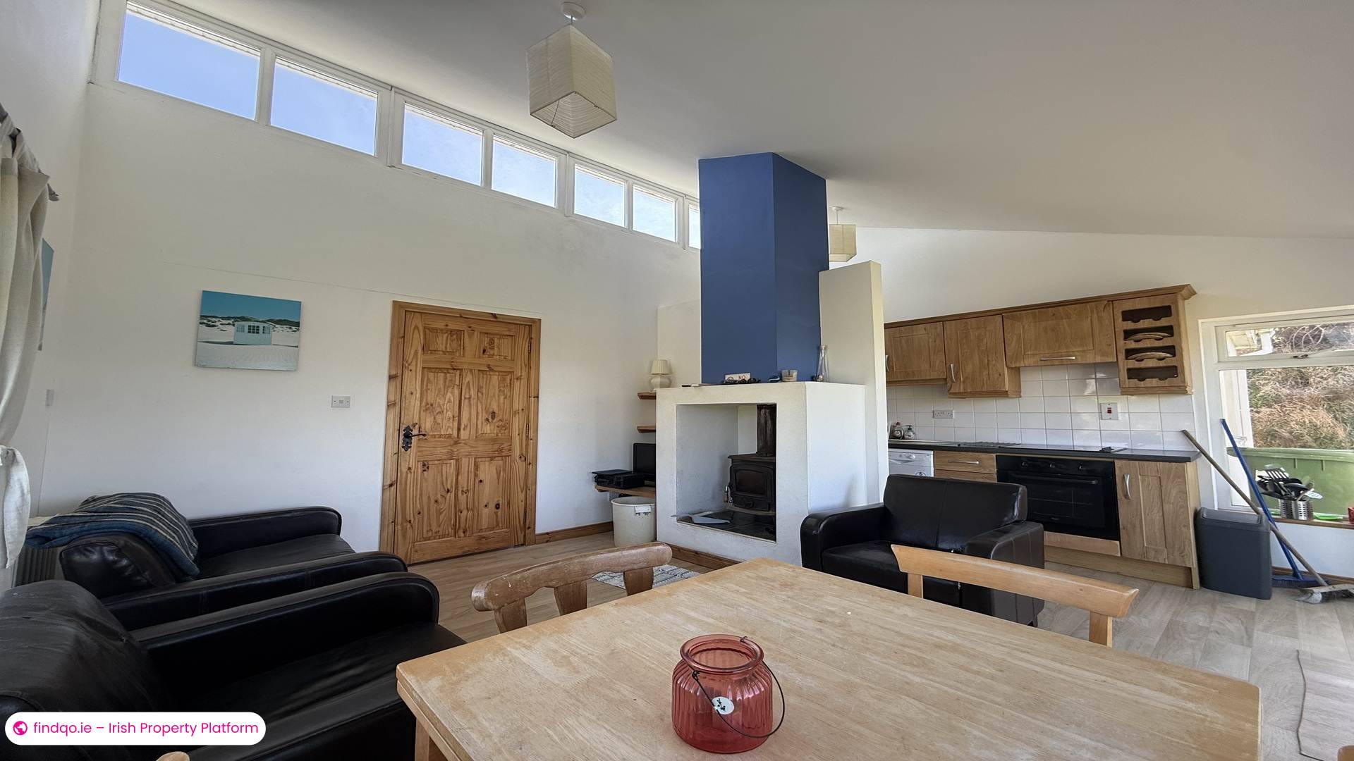 Detached house for Sale in Burtonport, Donegal