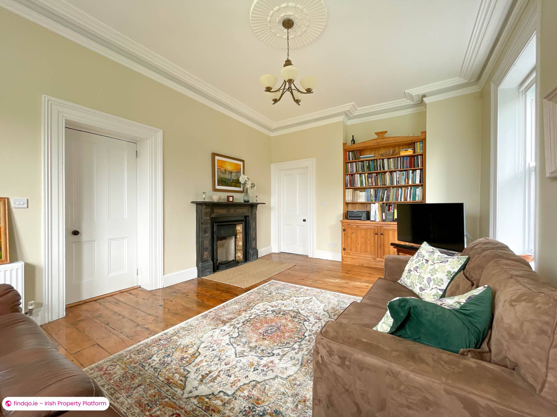 Detached house for Sale in Burtonport, Donegal
