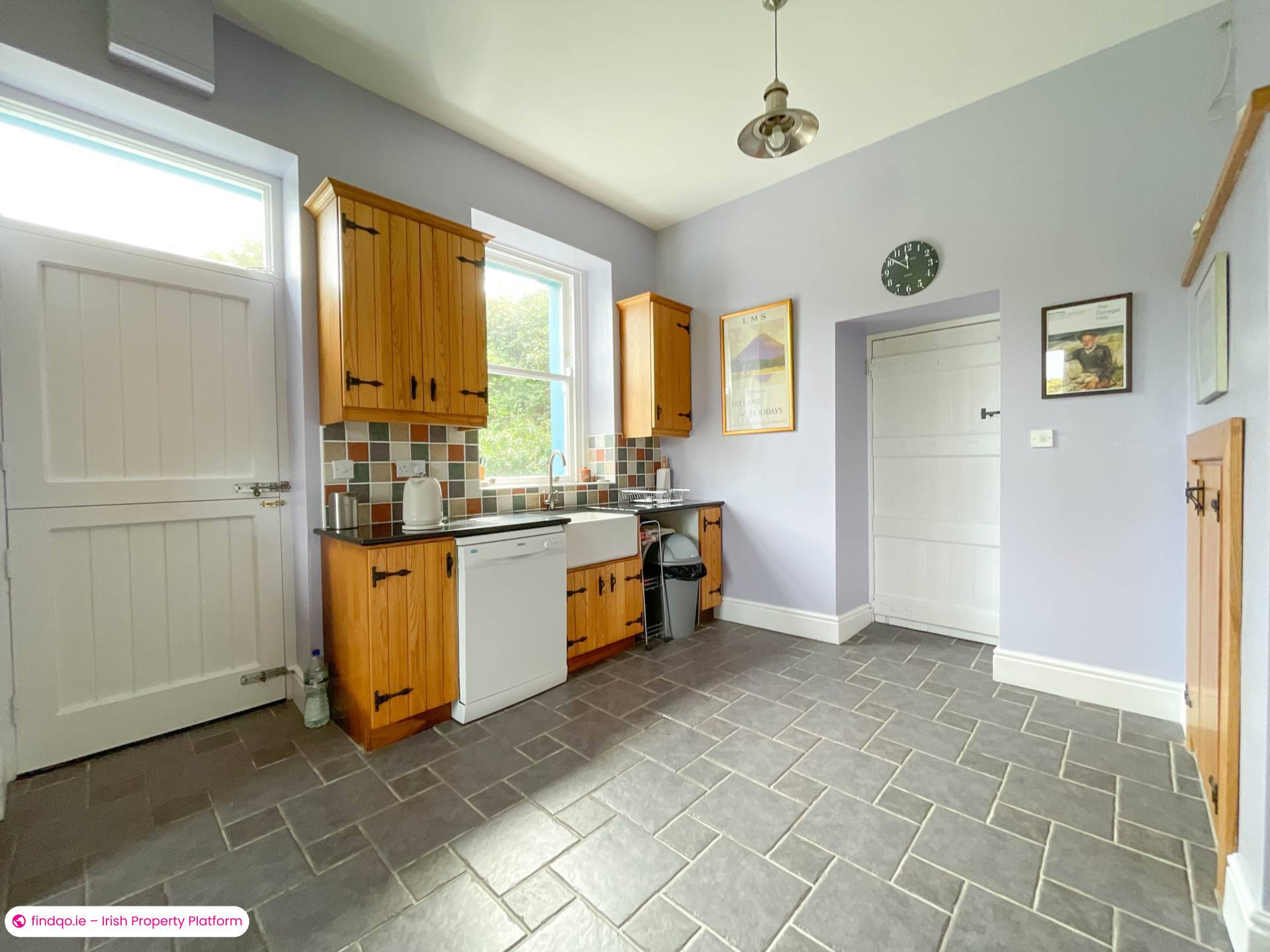 Detached house for Sale in Burtonport, Donegal