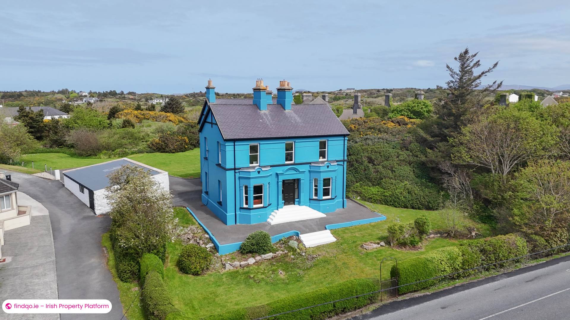 Detached house for Sale in Burtonport, Donegal