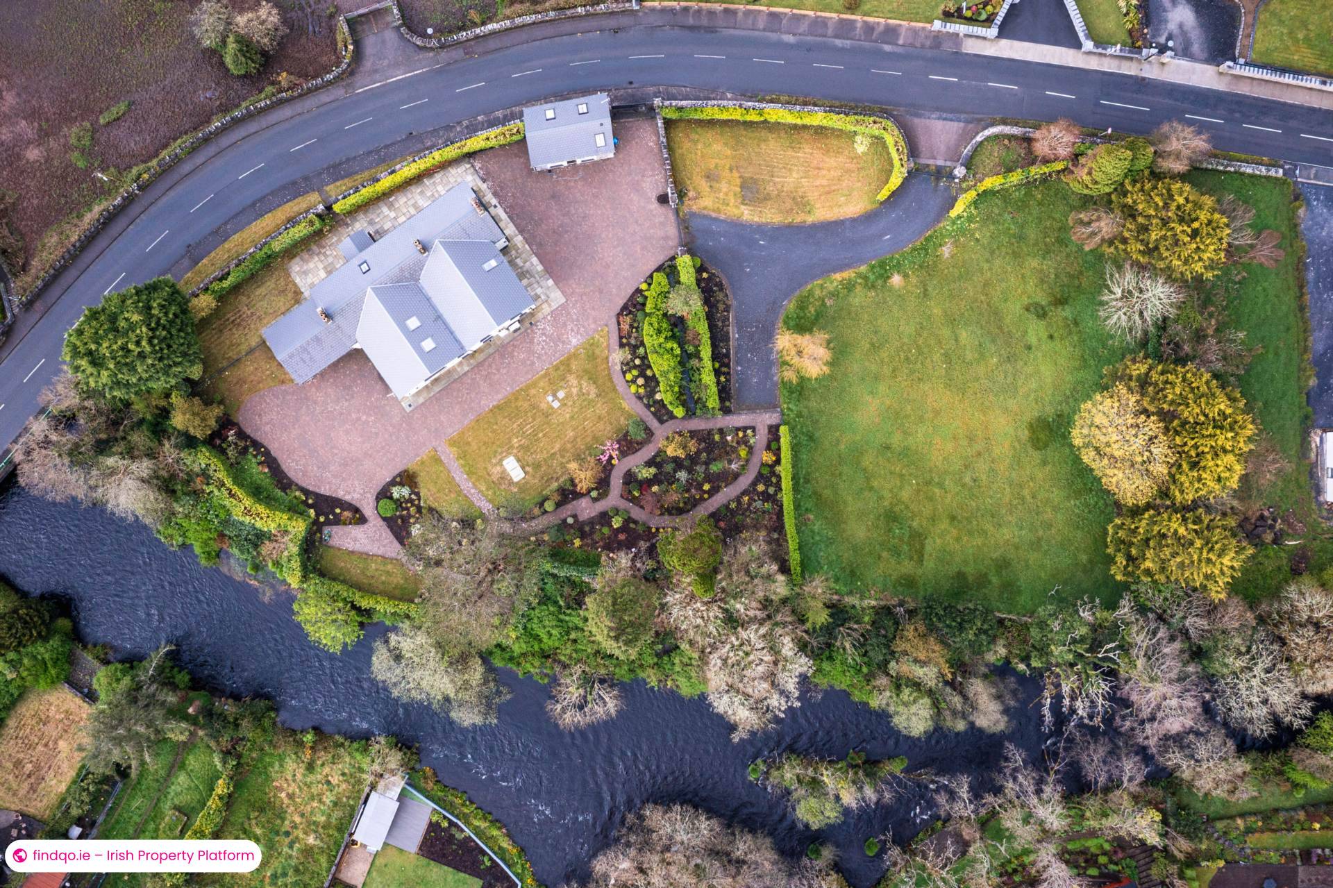 Detached house for Sale in Oughterard, Galway